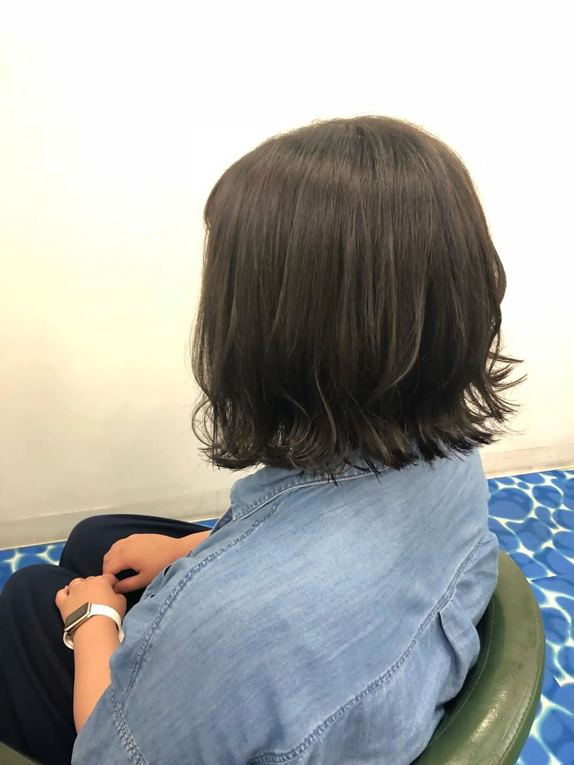 ミディアム カラー CoCooN Hiromiのヘアスタイル