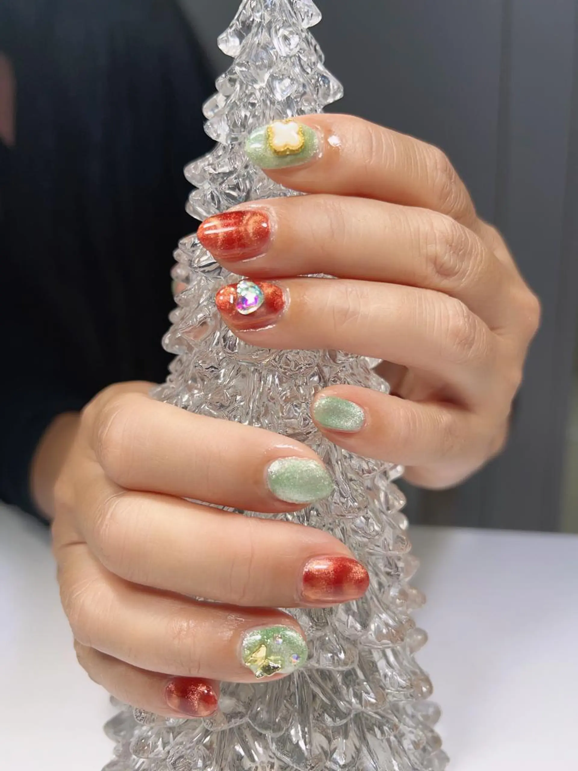 ネイル ネイルサロン ロア旧ジョリーのネイルデザイン