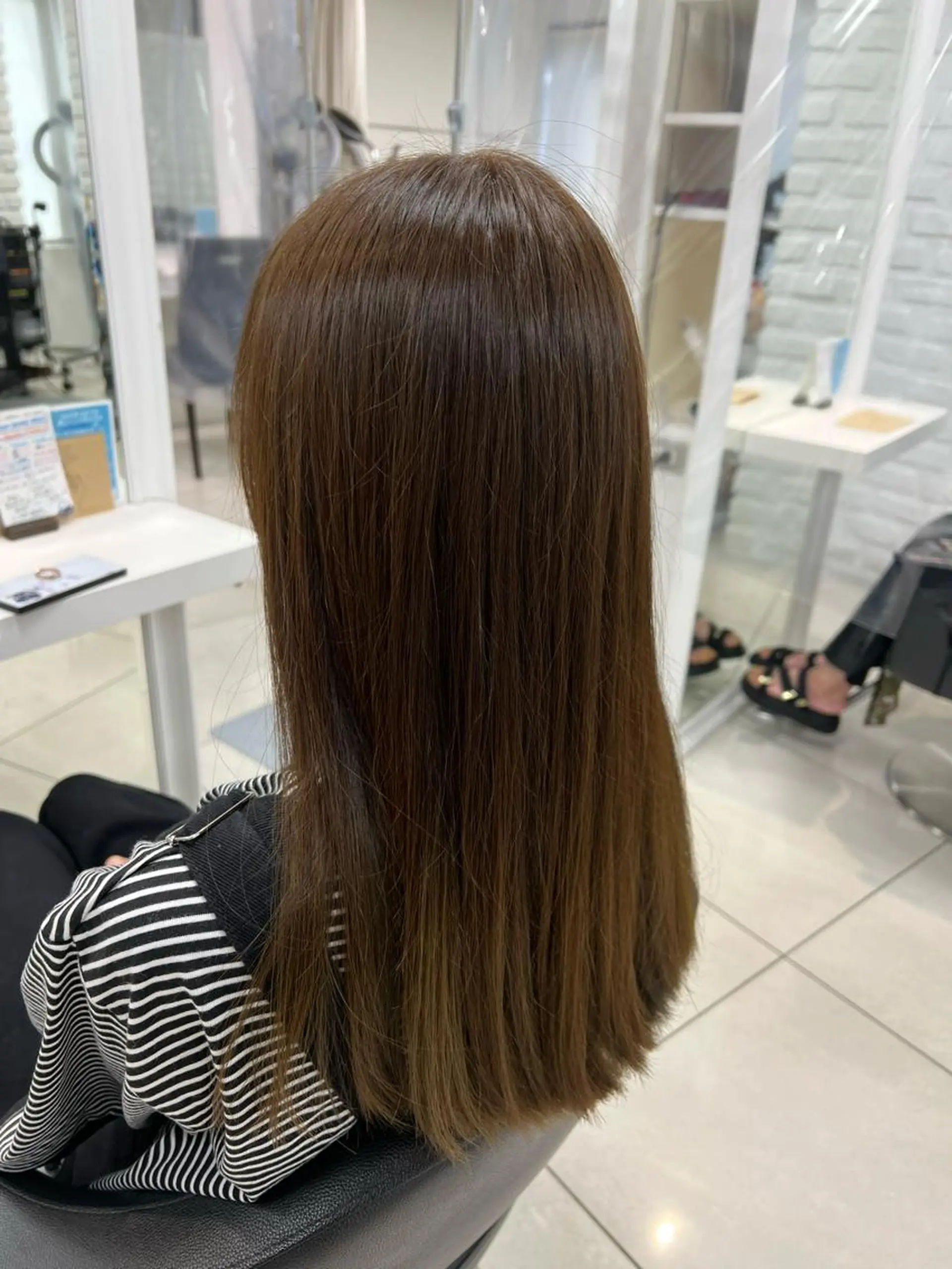 ロング カラー ベージュカラー オリーブベージュ カット ヘアカラー 【暖色カラー特化】 中山由梨のヘアスタイル