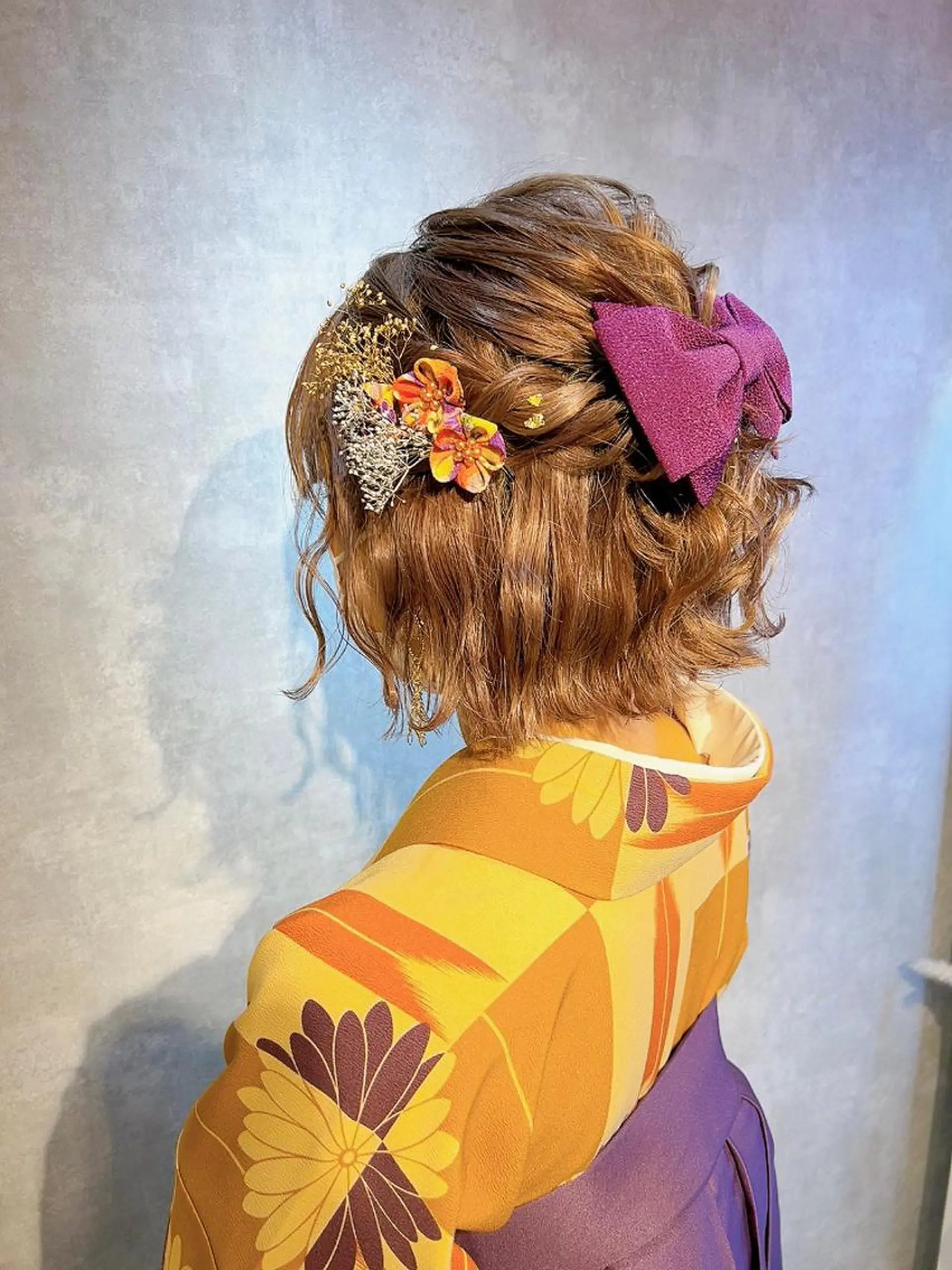 ミディアム ヘアアレンジ ハーフアップ 髪飾り ヘアセット 池田 みのりのヘアスタイル