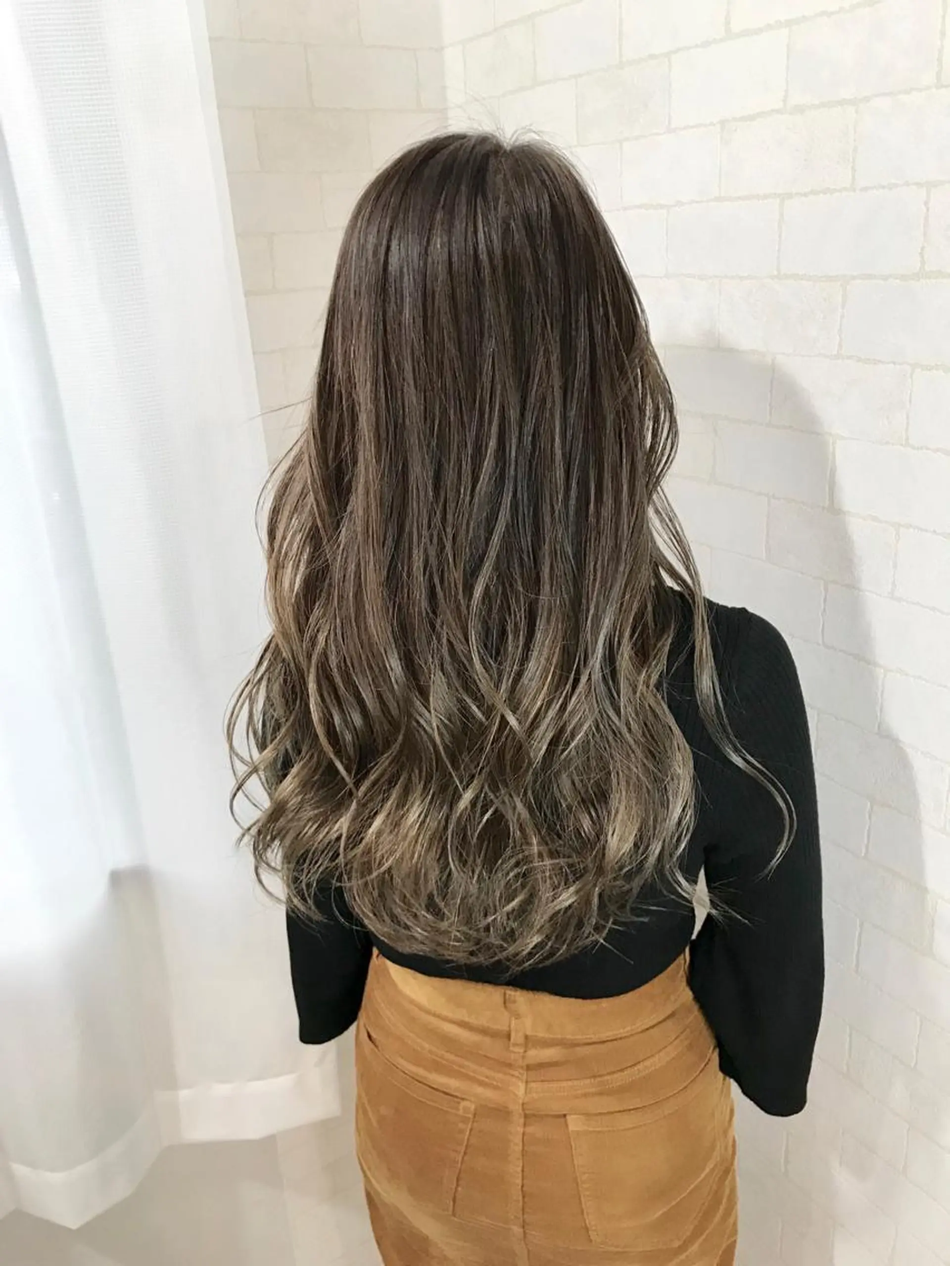 ロング カラー 神野 雅樹のヘアスタイル