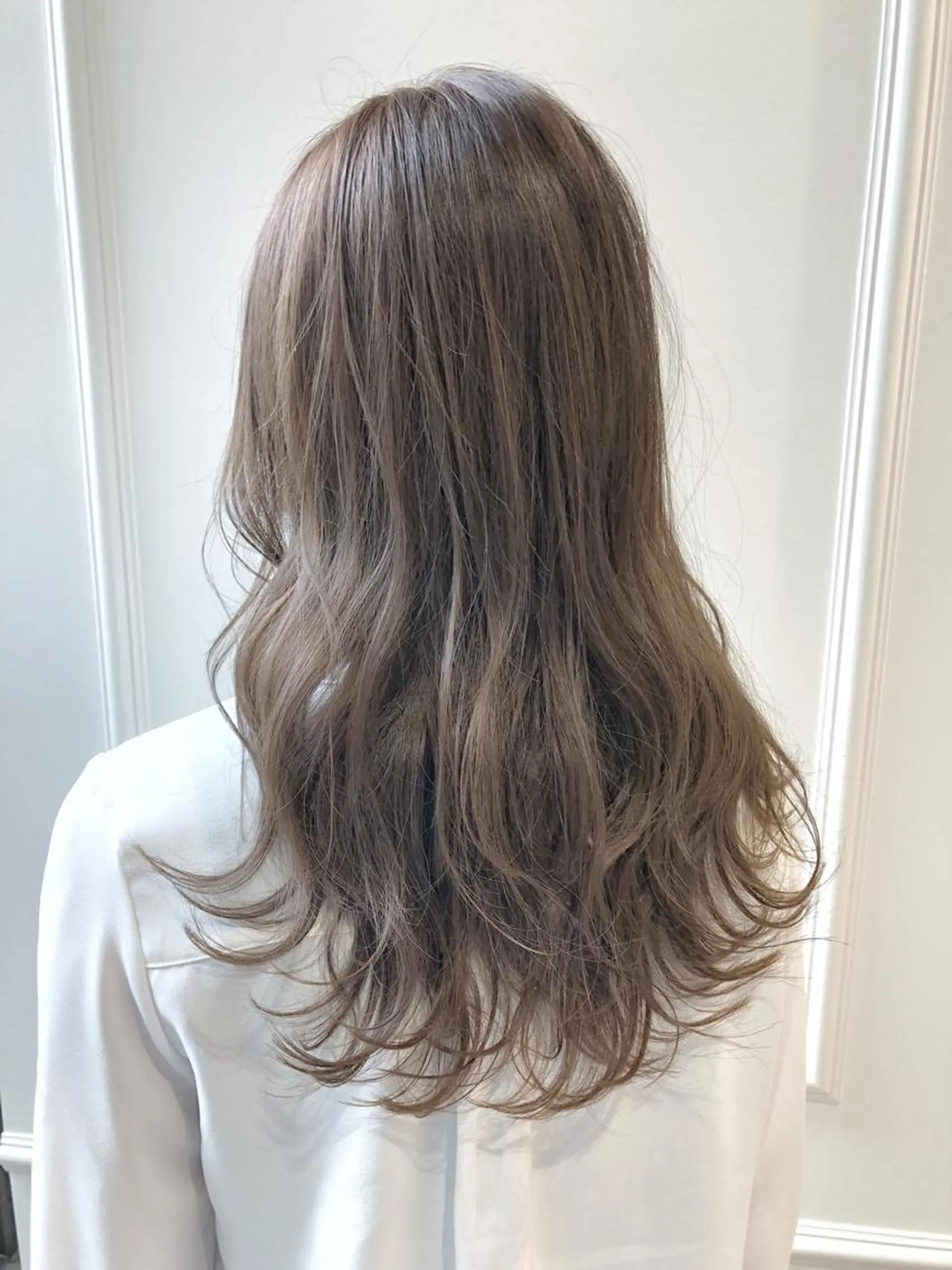 ロング カラー ベージュカラー カット ヘアカラー 小顔レイヤー/ ベージュ🤍Rieのヘアスタイル