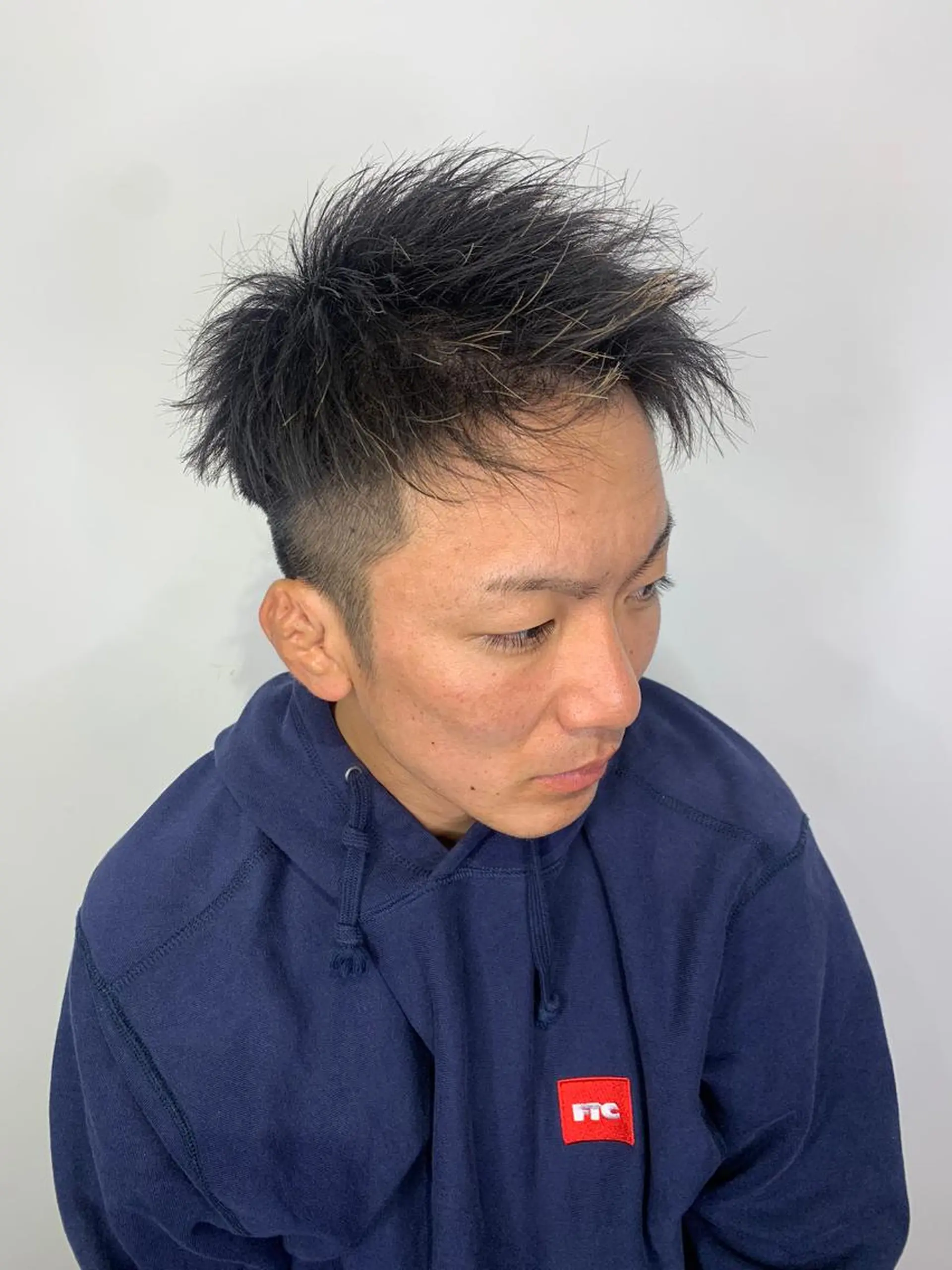 ショート 外国人風カラー ハイライト レイヤーカット 師藤 達也のヘアスタイル