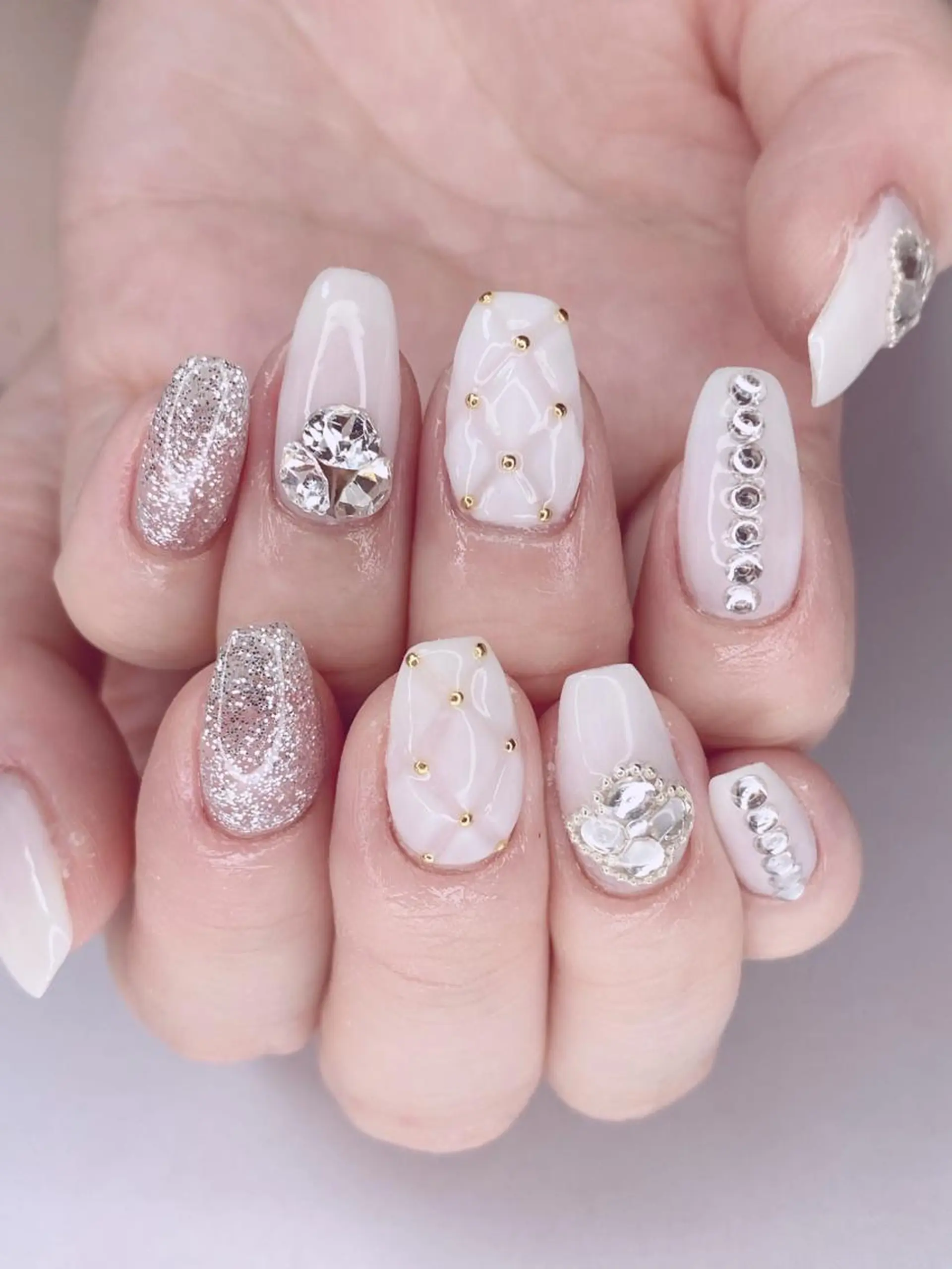 ネイル アニマル柄 アートネイル フレンチネイル グラデーション キラキラネイル Ｎail Ｓalon ertiのネイルデザイン