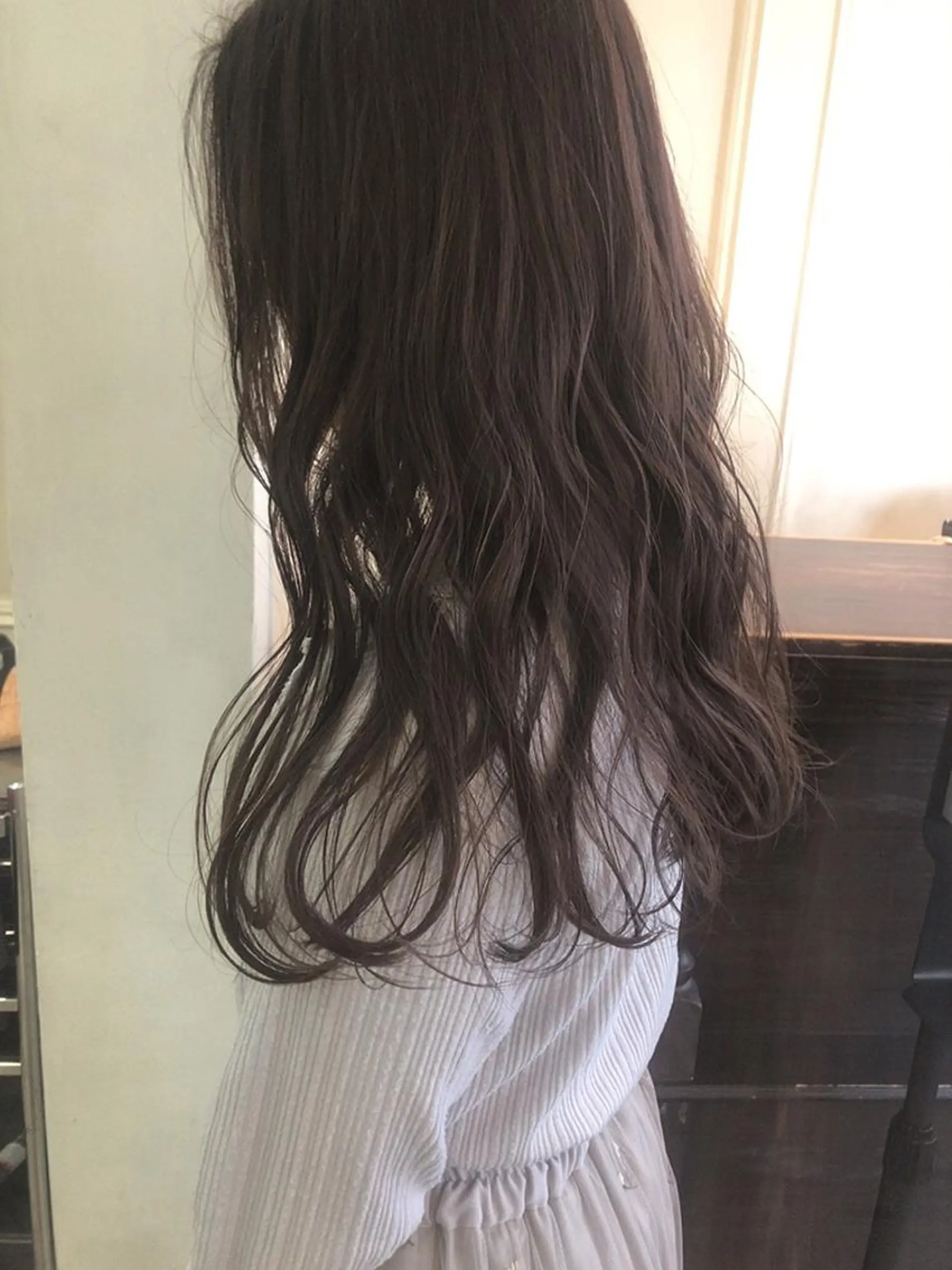 ミディアム カラー アッシュ ラベンダーカラー ラベンダーアッシュ ヘアカラー 大人girly🛋️ 🤍yukakoのヘアスタイル