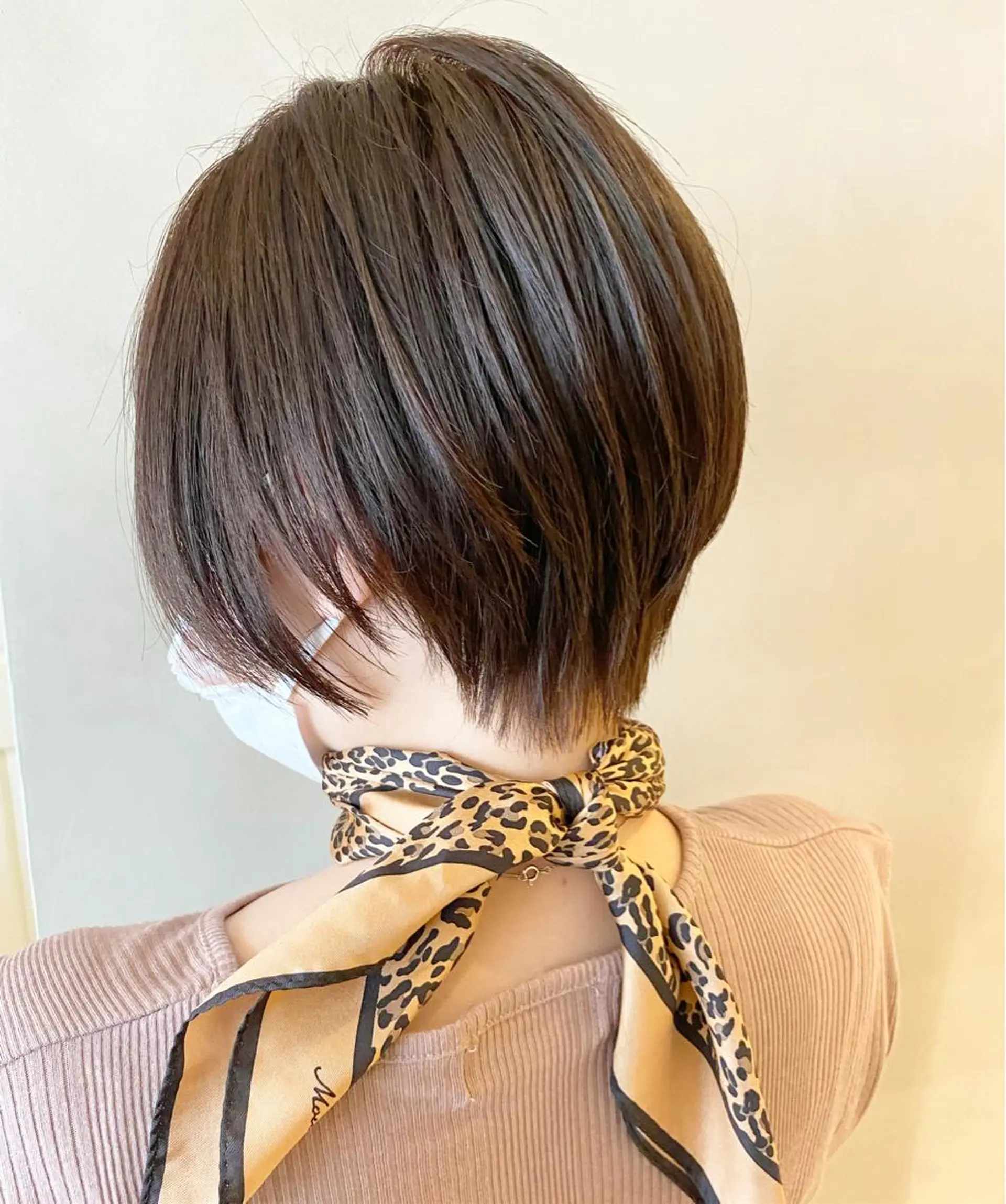 ショート カラー ヘアアレンジ ネイル マツエク・マツパ 透明感カラー ハイライトカラー 外国人風カラー ハイライト ショートヘア カット ヘアカラー 夜23時まで予約🉑 reverieあきらのヘアスタイル