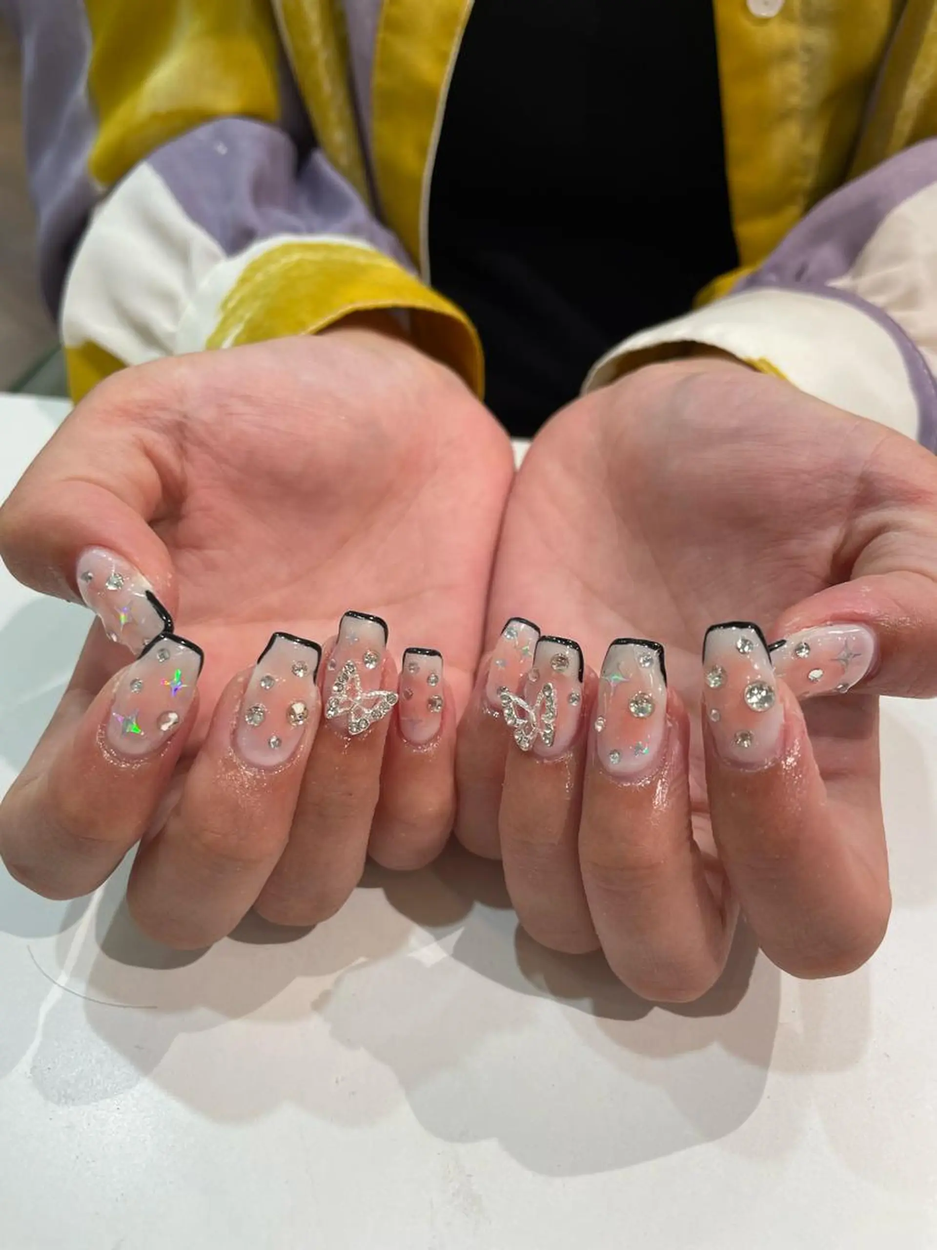 ネイル 個性派ネイル 🌼 ハルカ ♡の眉毛・アイブロウイメージ