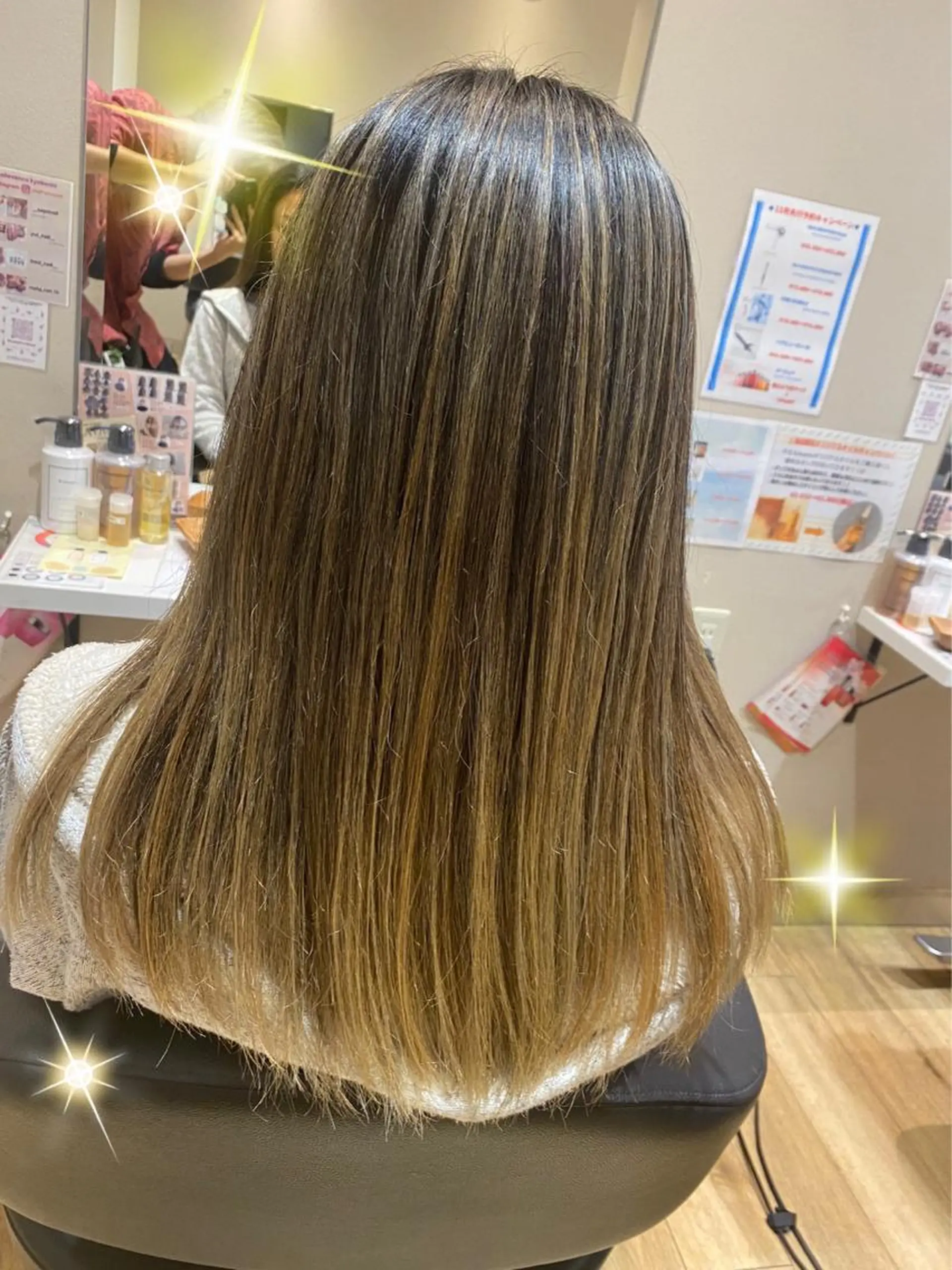 セミロング カラー ベージュカラー オリーブベージュ salowin梅田茶屋町suite所属・ハイトーンヘア/ 島崎　タクミのヘアスタイル