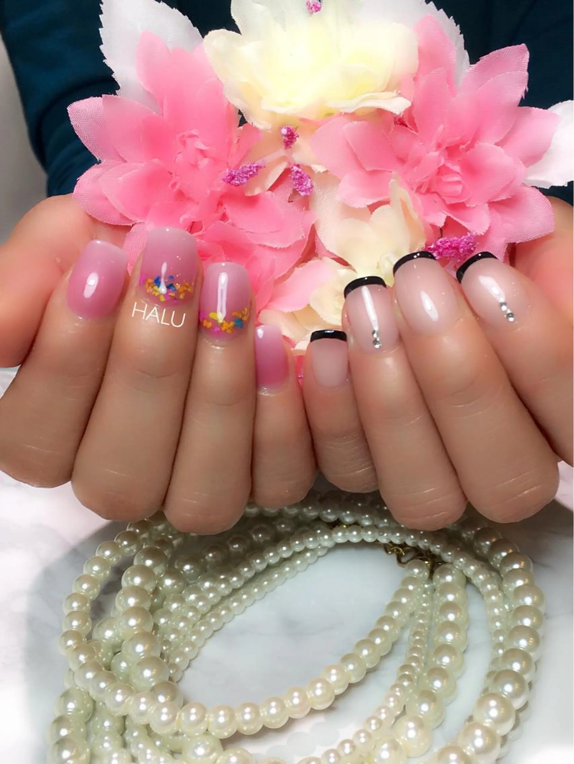 ネイル フレンチネイル グラデーション ニュアンスネイル HALU ハルのネイルデザイン