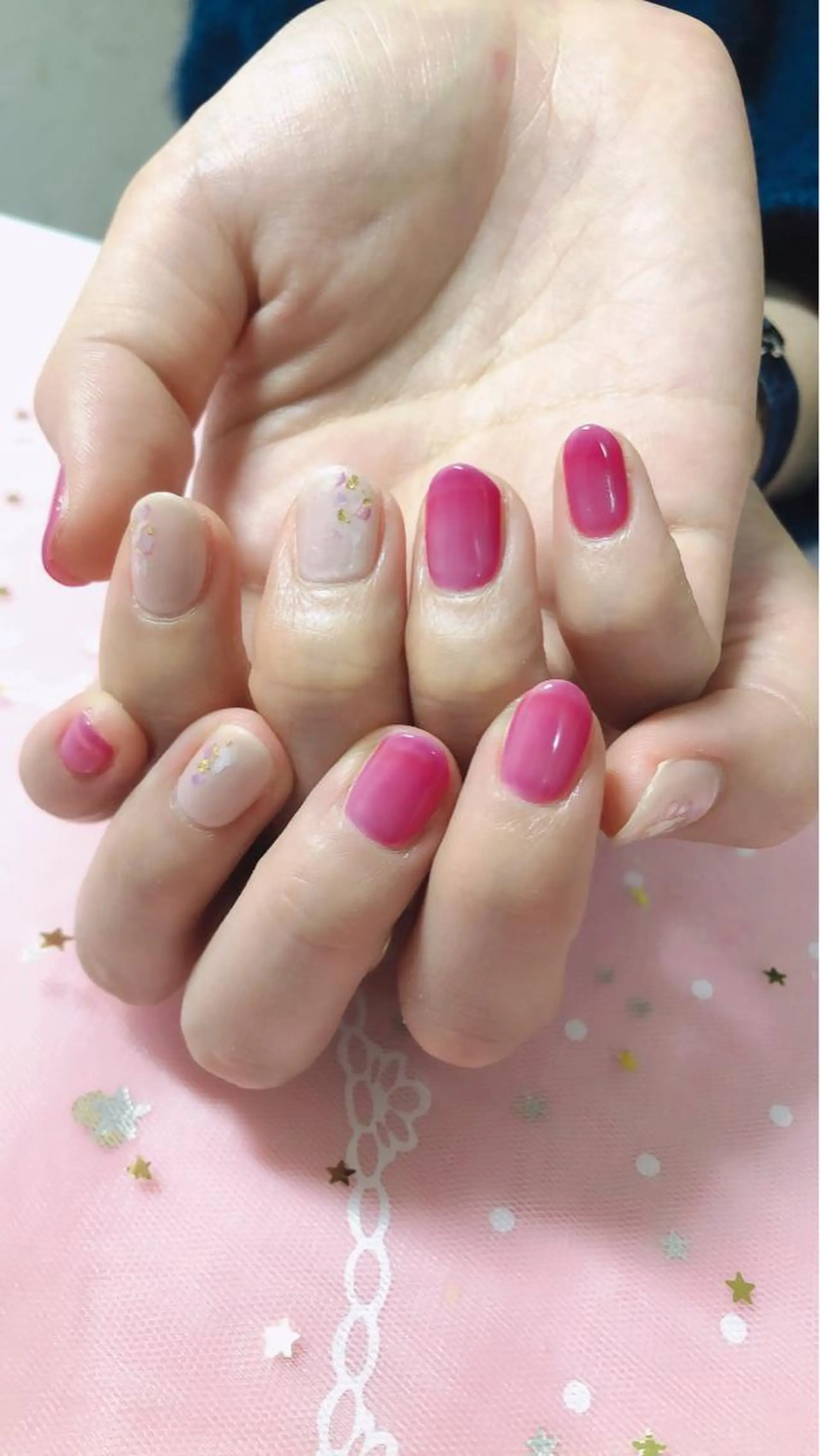 ネイル ハンドネイル MoonNail ユリ🌸のネイルデザイン