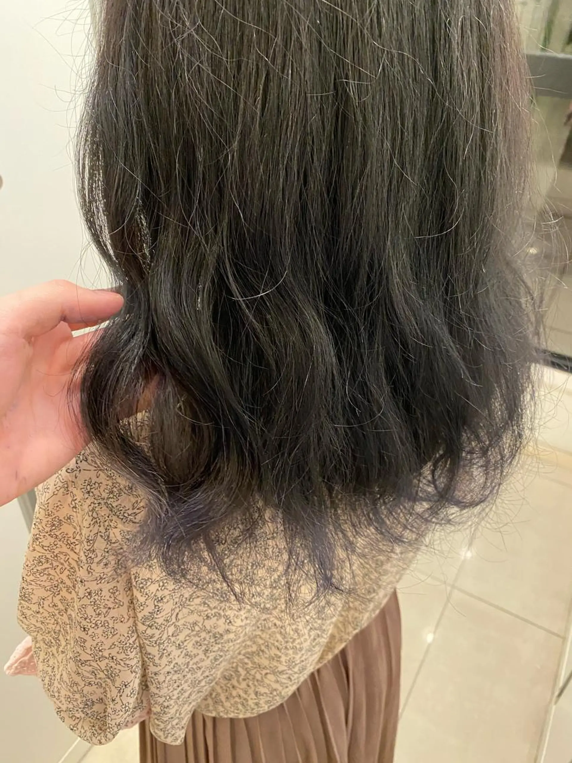 セミロング カラー 🌟縮毛矯正/ 髪質改善/髙橋🌟のヘアスタイル