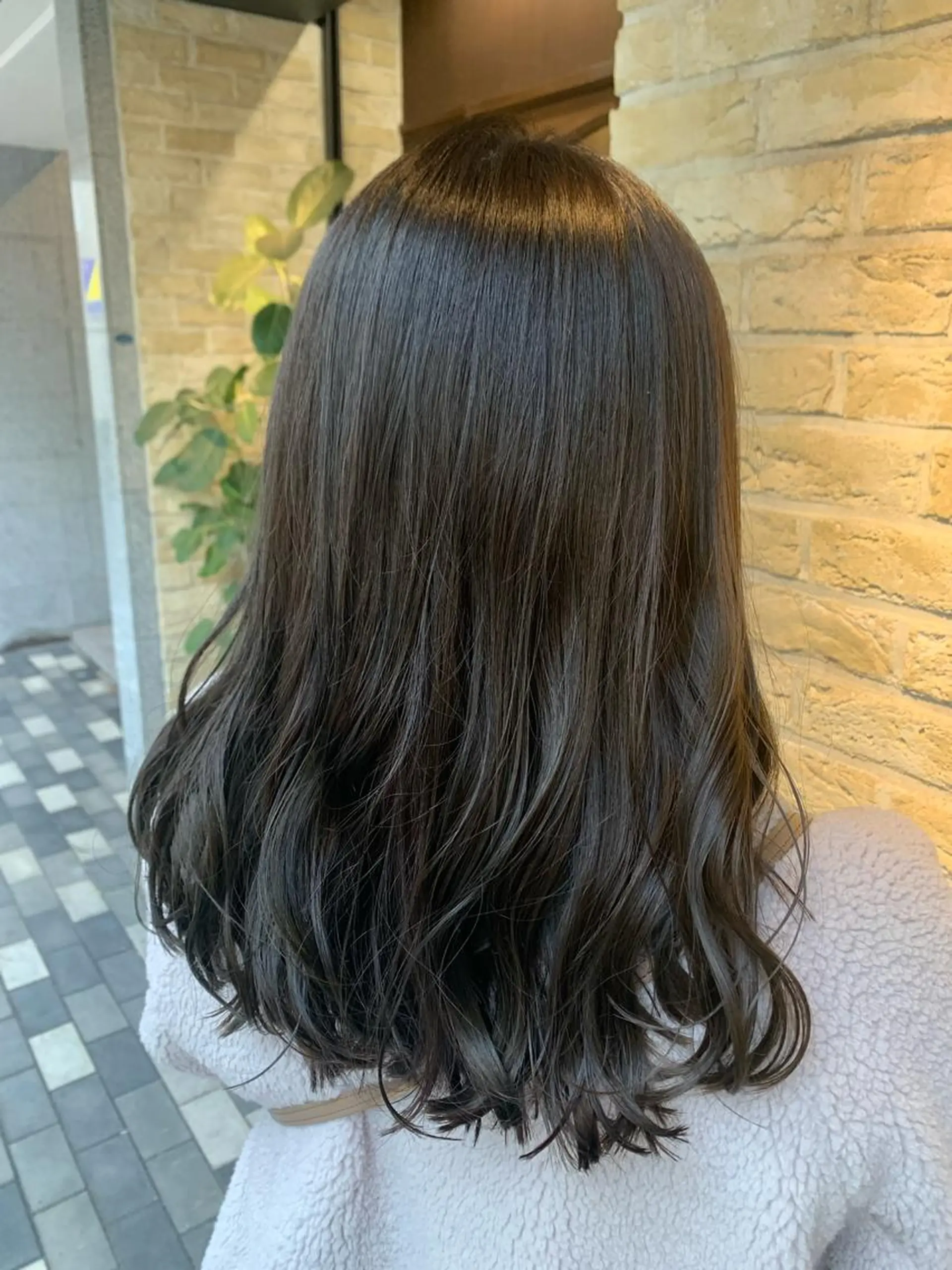 ミディアム カラー 美髪矯正/艶髪 CLUTCH田中海琴のヘアスタイル