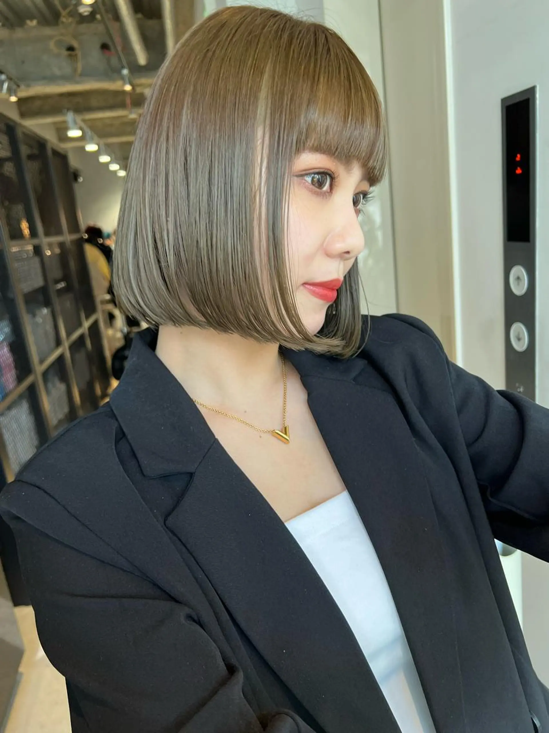 ミディアム 切りっぱなしボブ ボブ 大澤 叶方のヘアスタイル