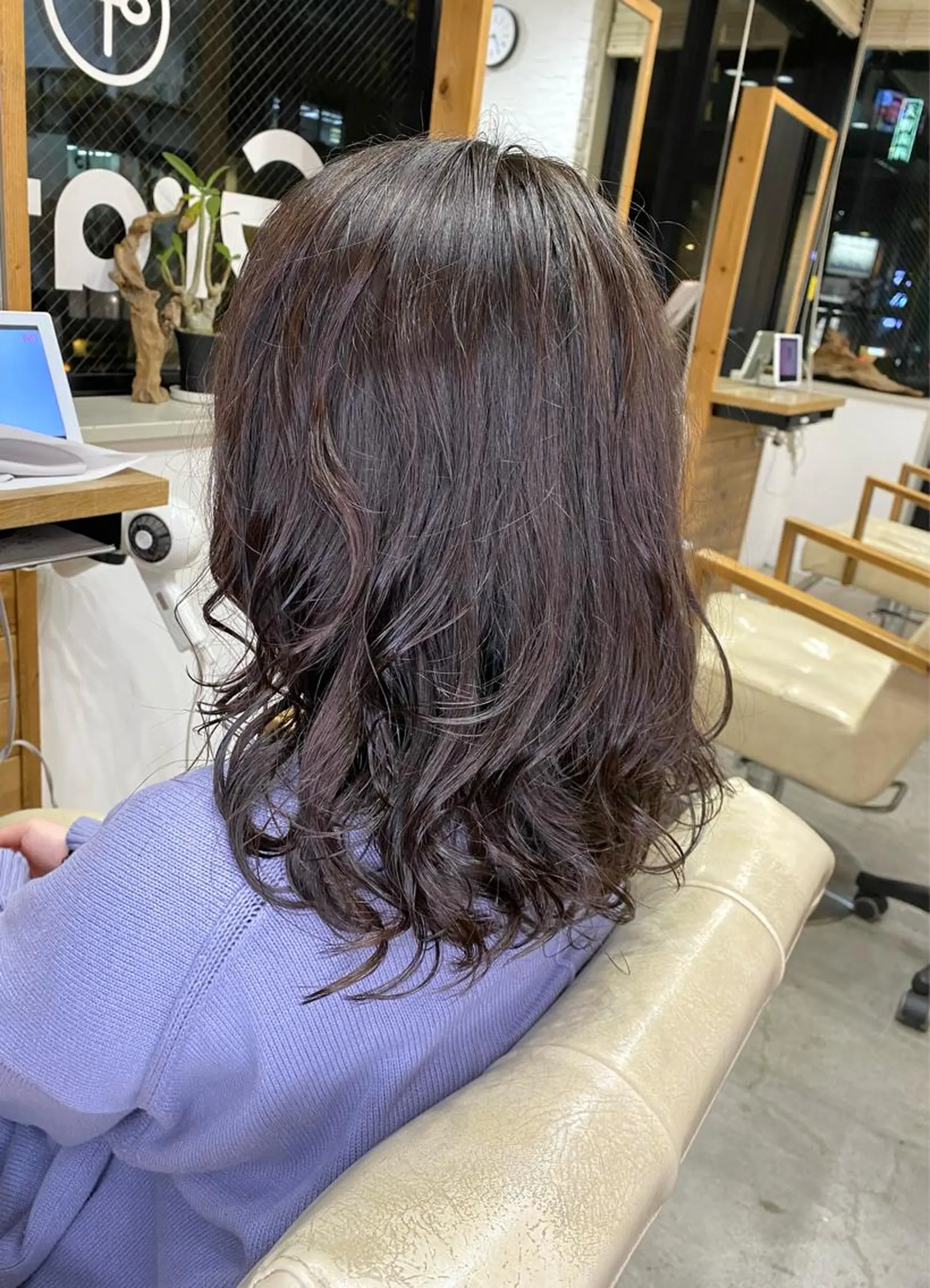 セミロング パーマ 統括マネージャー/ 髪のドクター/前原悟のヘアスタイル