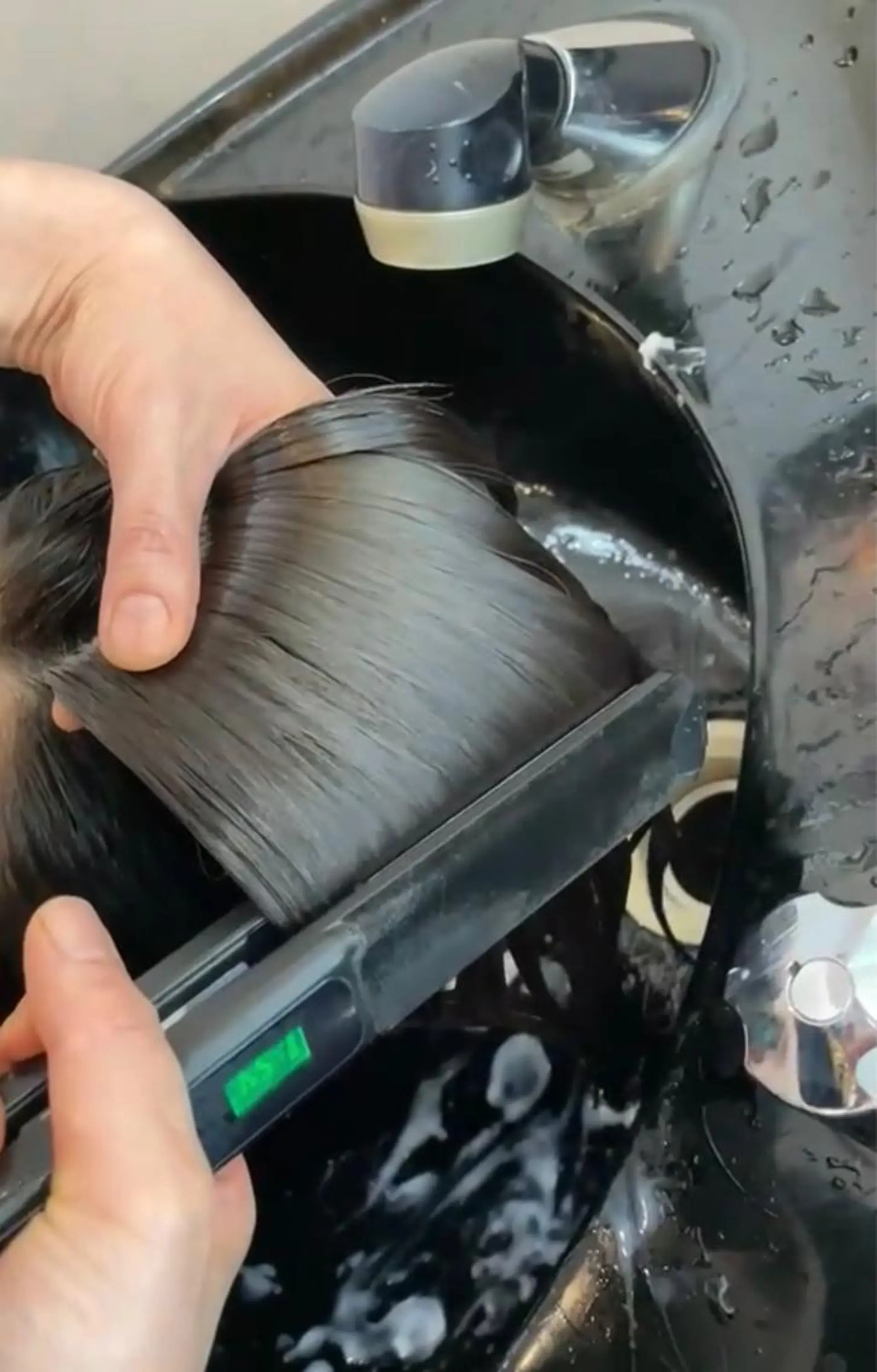 ロング カット トリートメント ヘッドスパ 髪質改善FORMA 💫S.Katohのヘアスタイル