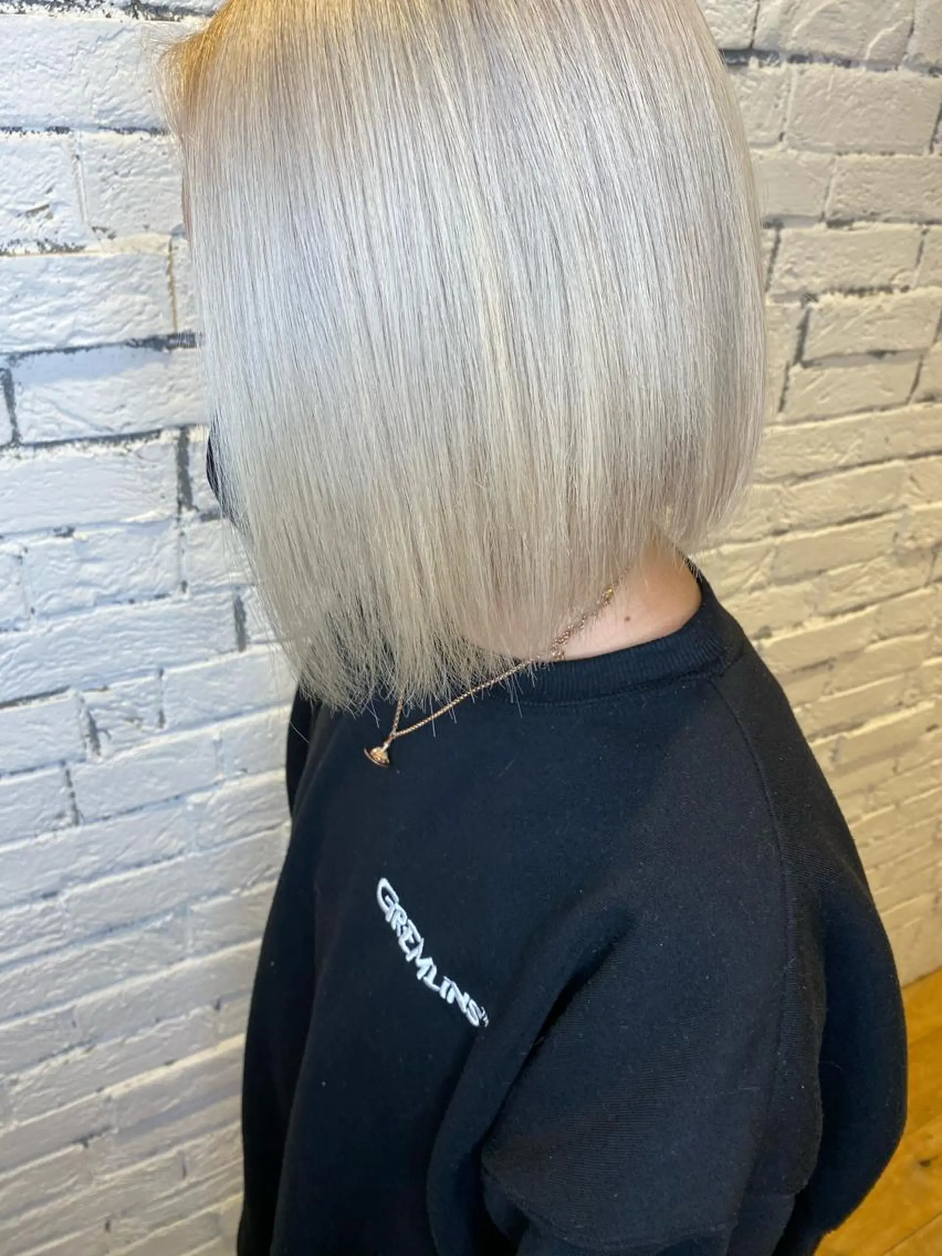 カラー 前田 輝のヘアスタイル