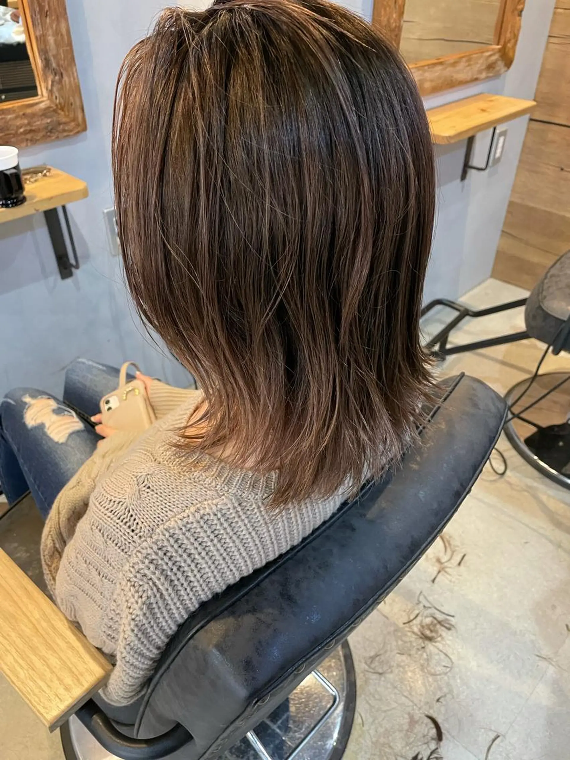 ミディアム カラー ハイライト 透明感カラー松本のヘアスタイル
