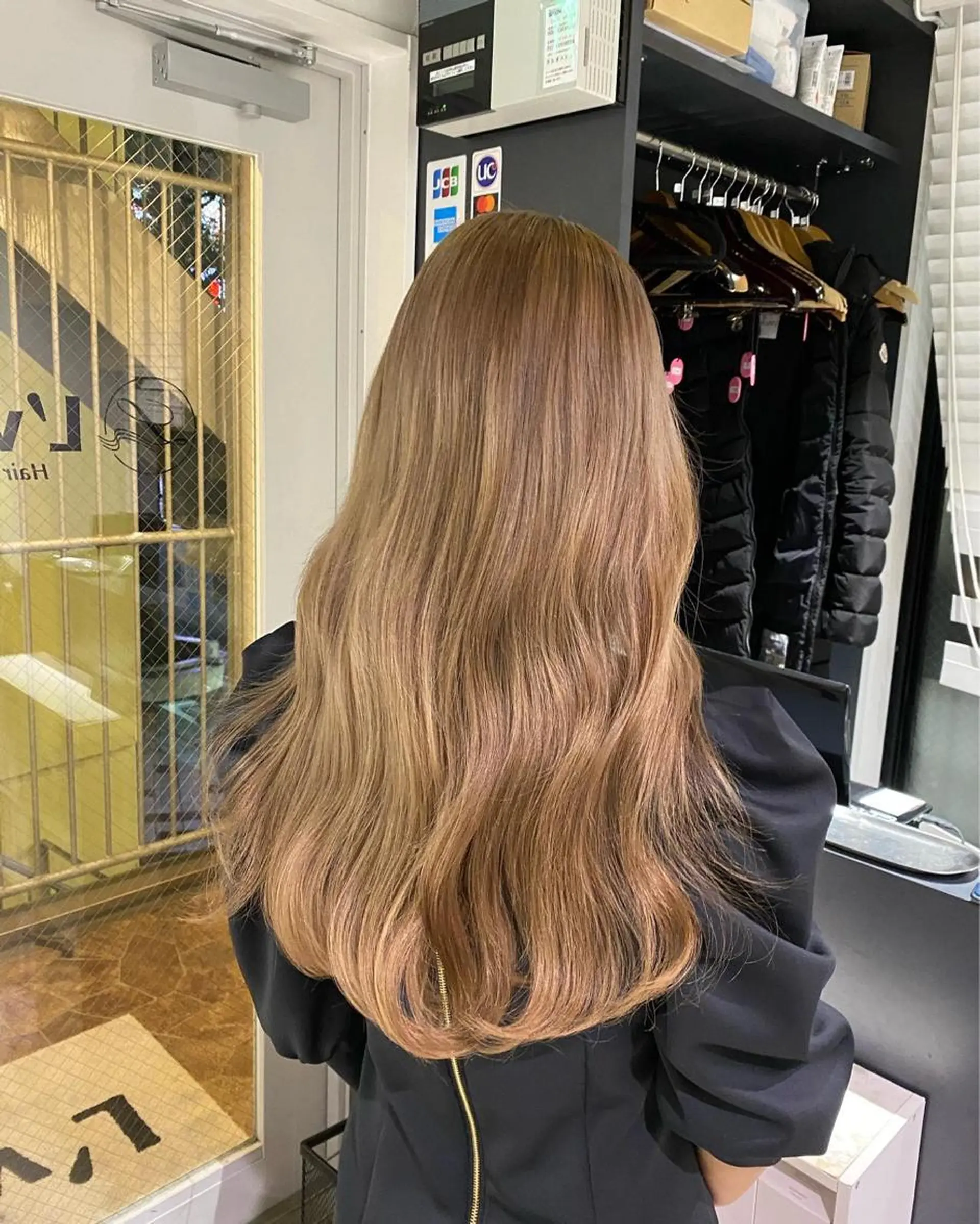 ロング L'wis　比佐野 大地のヘアスタイル