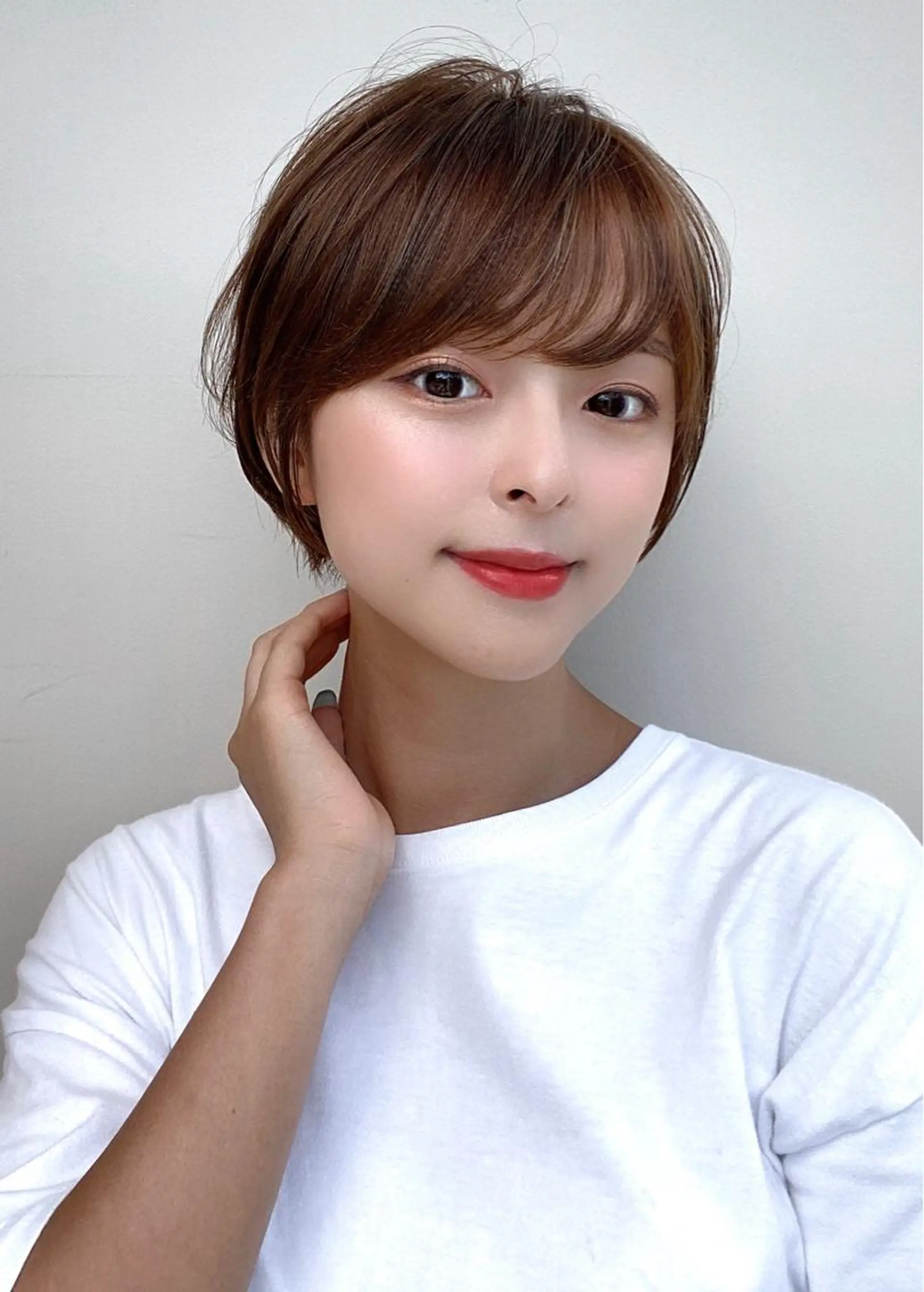 ショート カラー ショートヘア 小顔カット 伊奈 航平のヘアスタイル