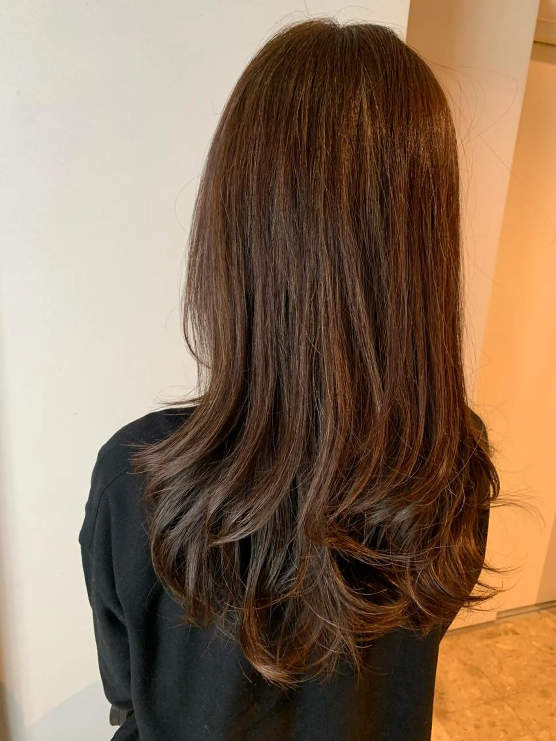 セミロング うしだ かおるのヘアスタイル