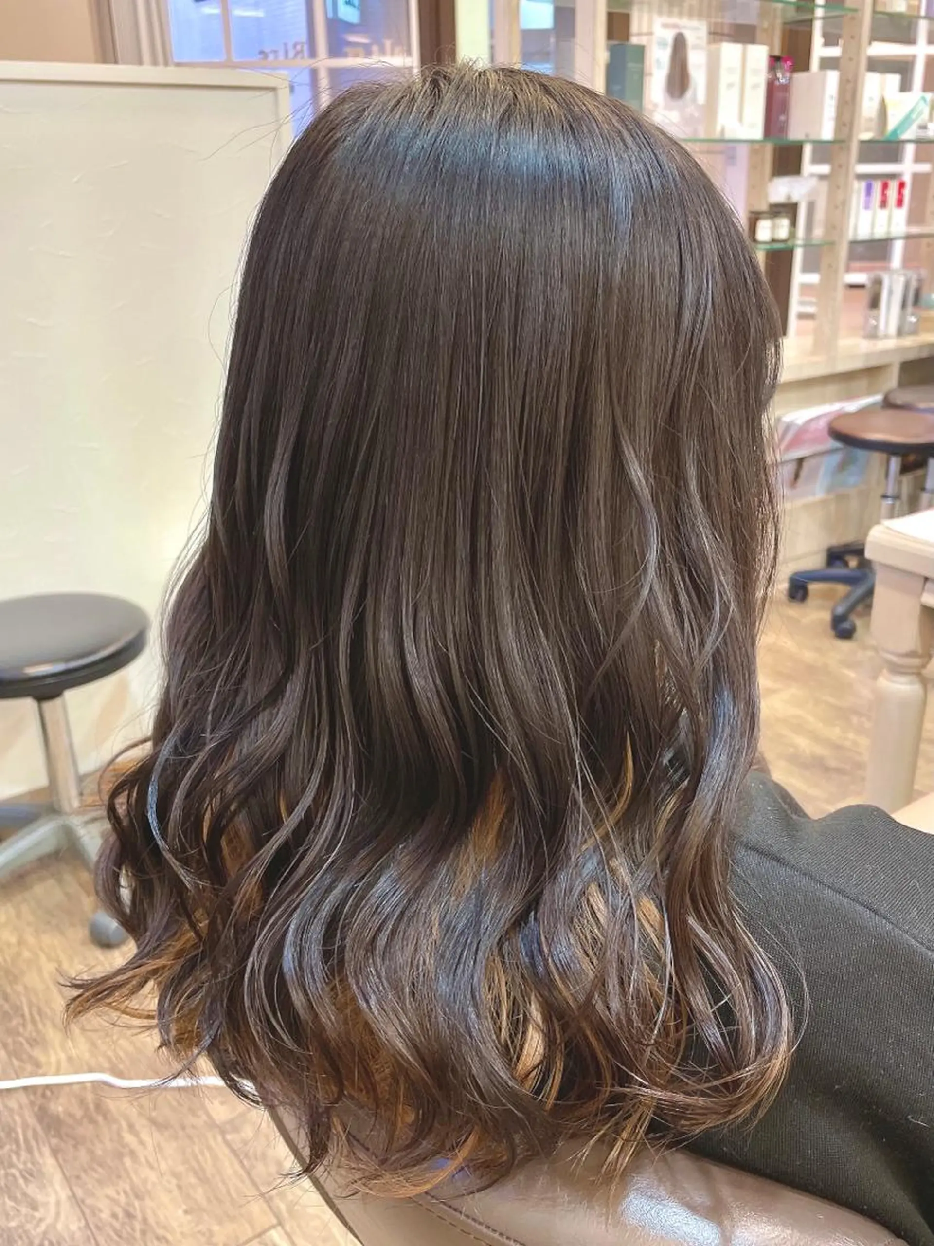 セミロング カラー ベージュカラー ブラウンカラー ブラウンベージュ インナーカラー ヘアカラー トリートメント メンズパーマ🌀/ 中村郁未のヘアスタイル