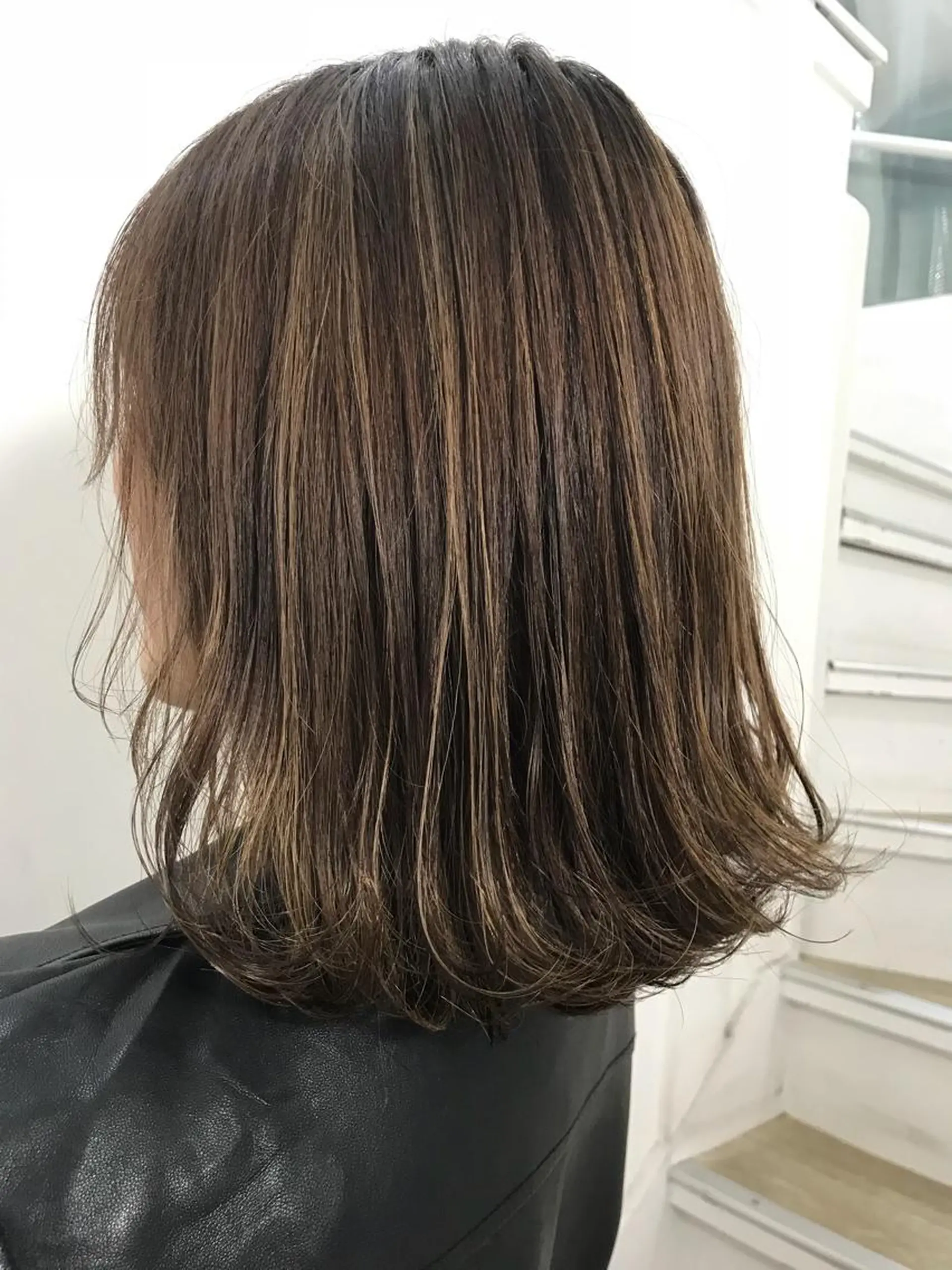 ショート カラー ヘアカラー トリートメント 西村あきや トレンド韓国ヘアのヘアスタイル
