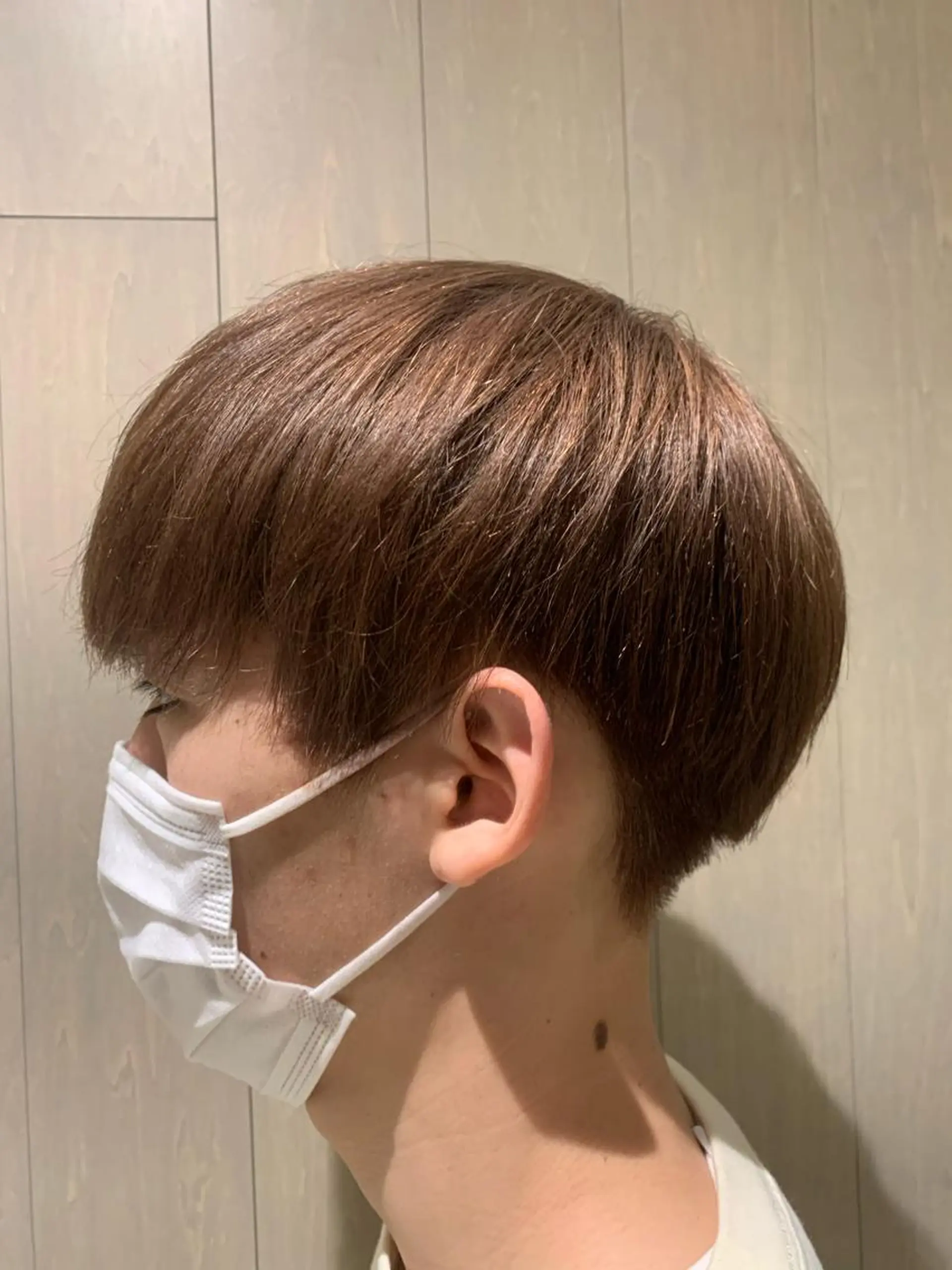 ショート カラー メンズ 糟谷 慈英のヘアスタイル