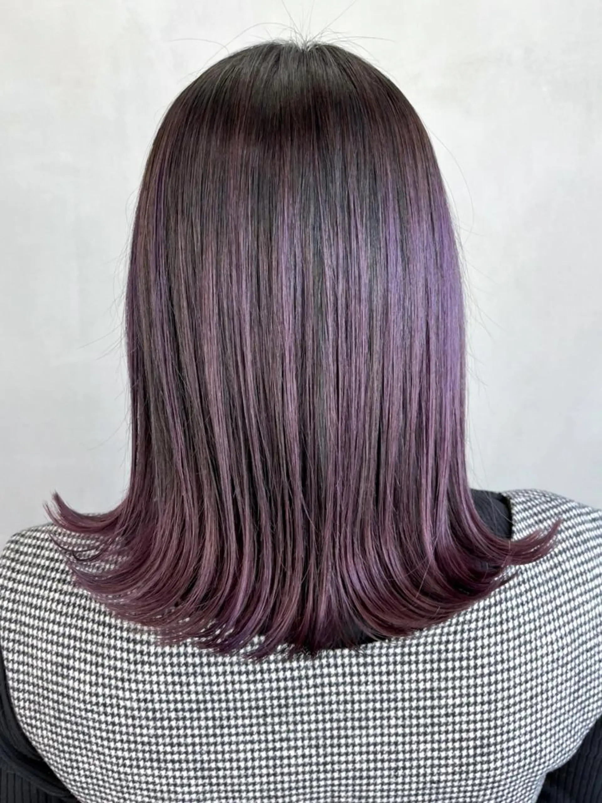 ミディアム カラー バレイヤージュ ラベンダーカラー レイヤーカット カット ヘアカラー トリートメント ITbyALBUM 浦和店のヘアスタイル