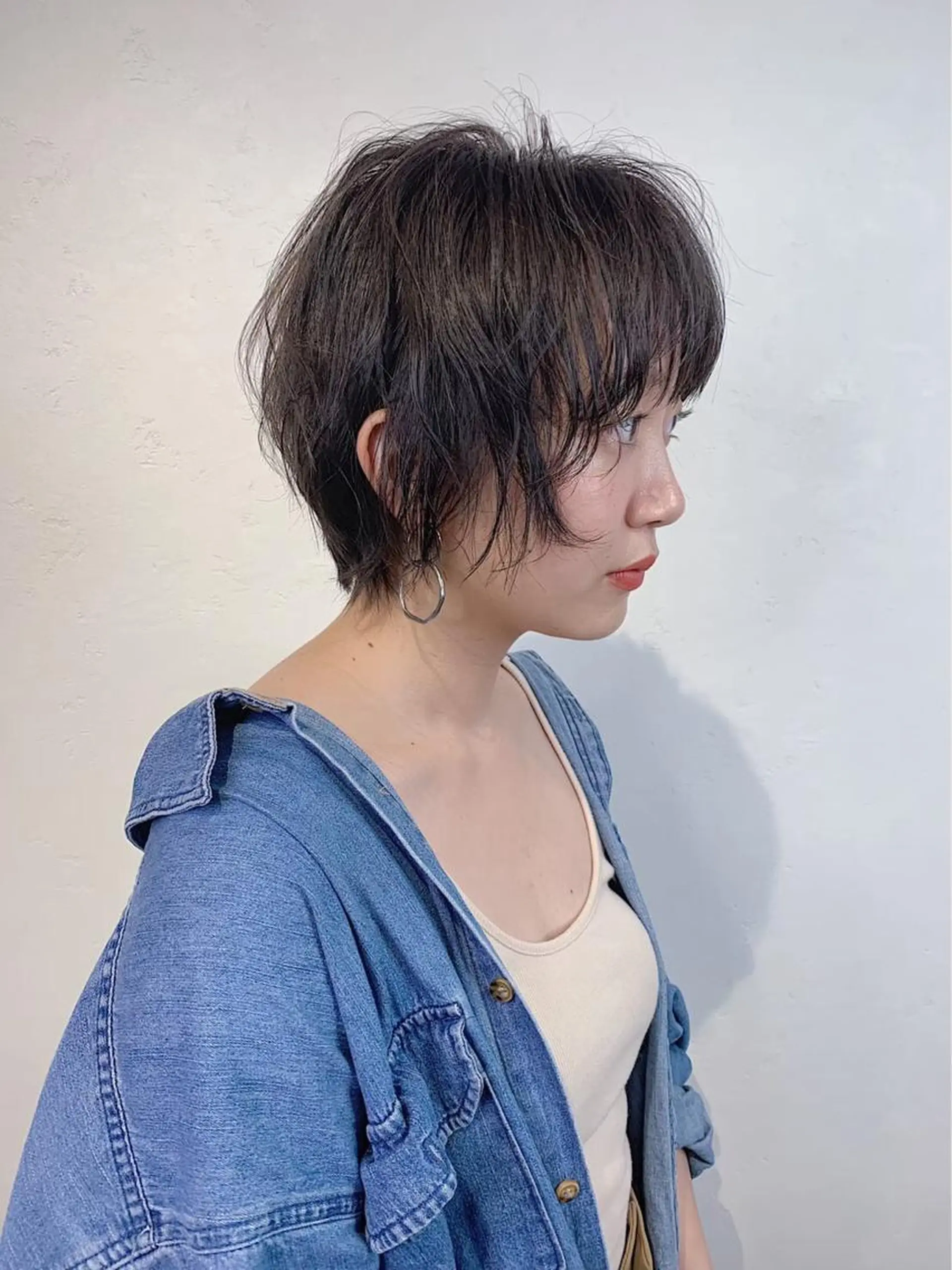 ショート カラー _WHITE 高槻のヘアスタイル