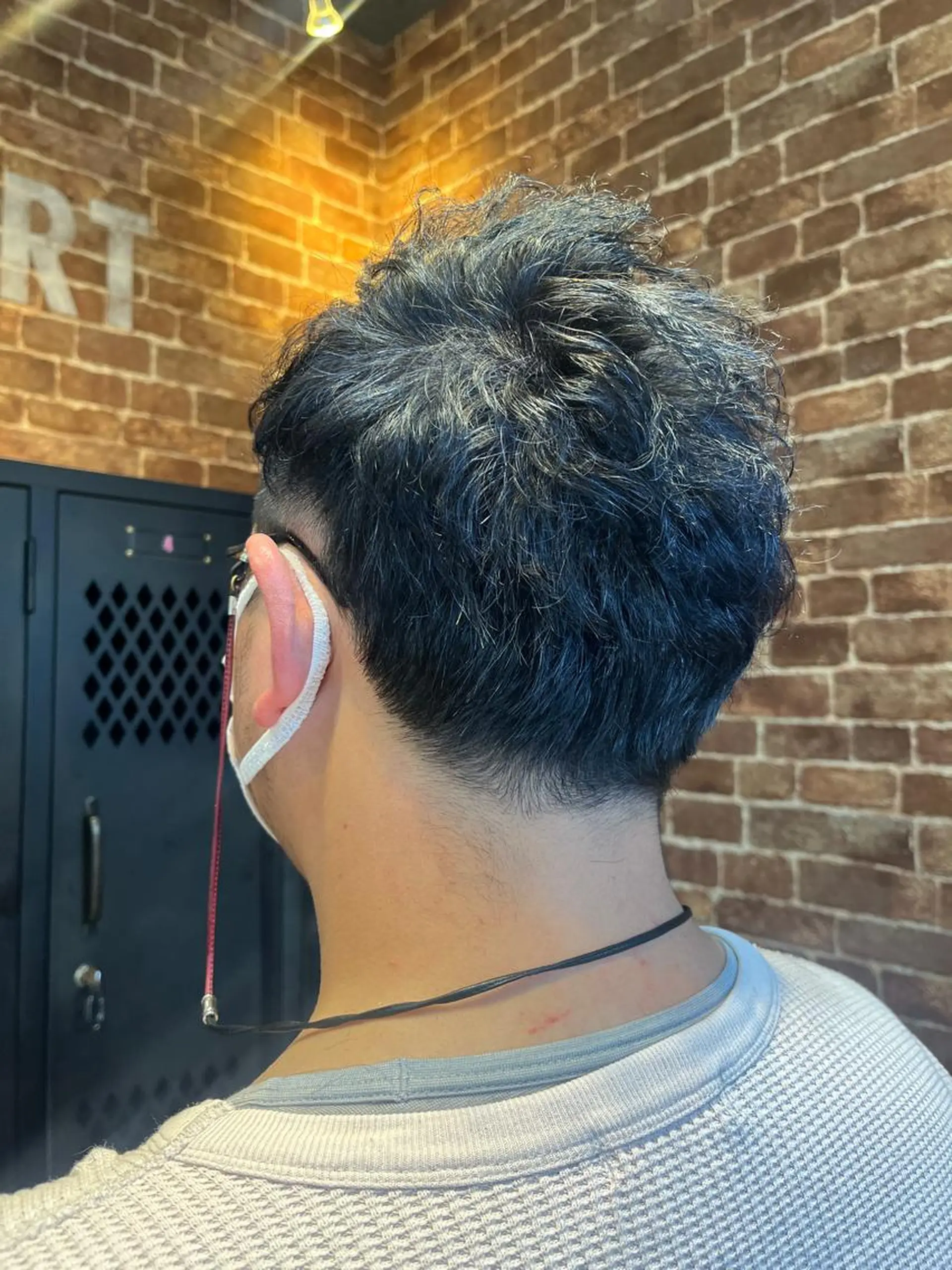 ショート カラー パーマ ヘアアレンジ メンズ キッズ ネイル マツエク・マツパ アイブロウ メンズブリーチ メンズハイライト メンズインナーカラー メンズ韓国風 ブリーチ カット 久木原 ゆりのヘアスタイル