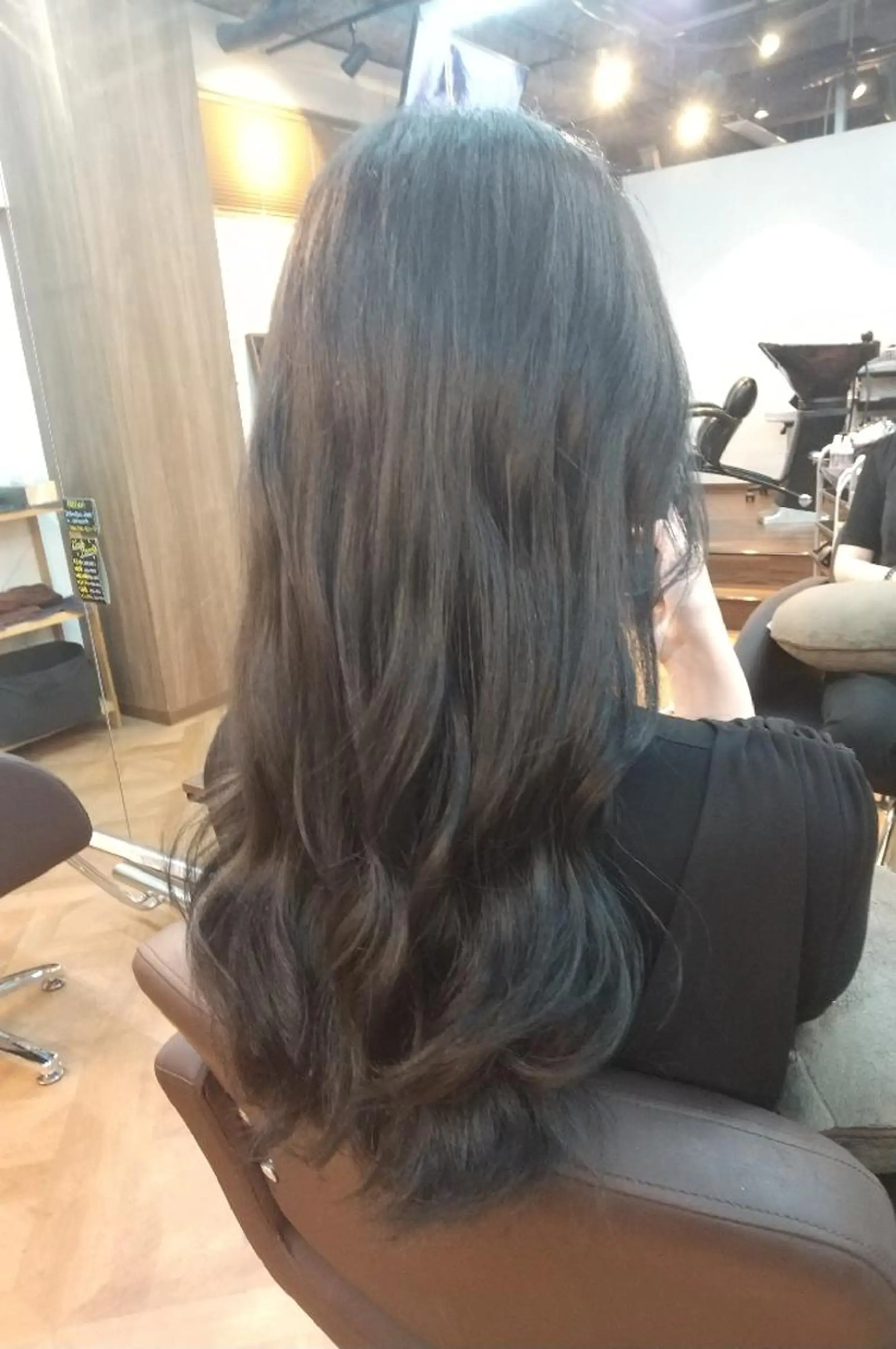 ロング カラー アッシュ アッシュグレー アッシュグレージュ グレージュ 久村 奈菜のヘアスタイル