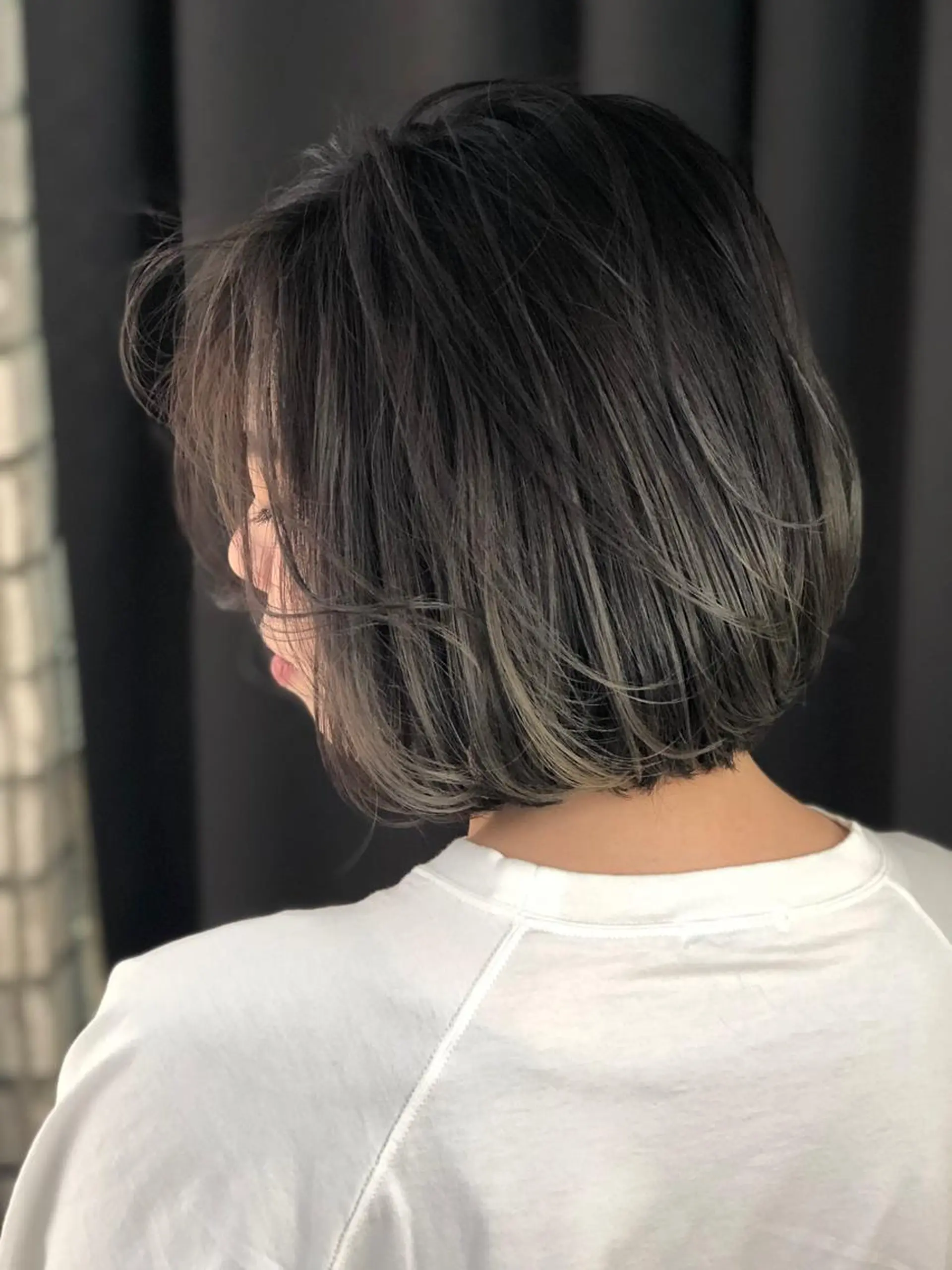 ミディアム カラー ハイライトカラー ハイライト ORIKA 美容室のヘアスタイル