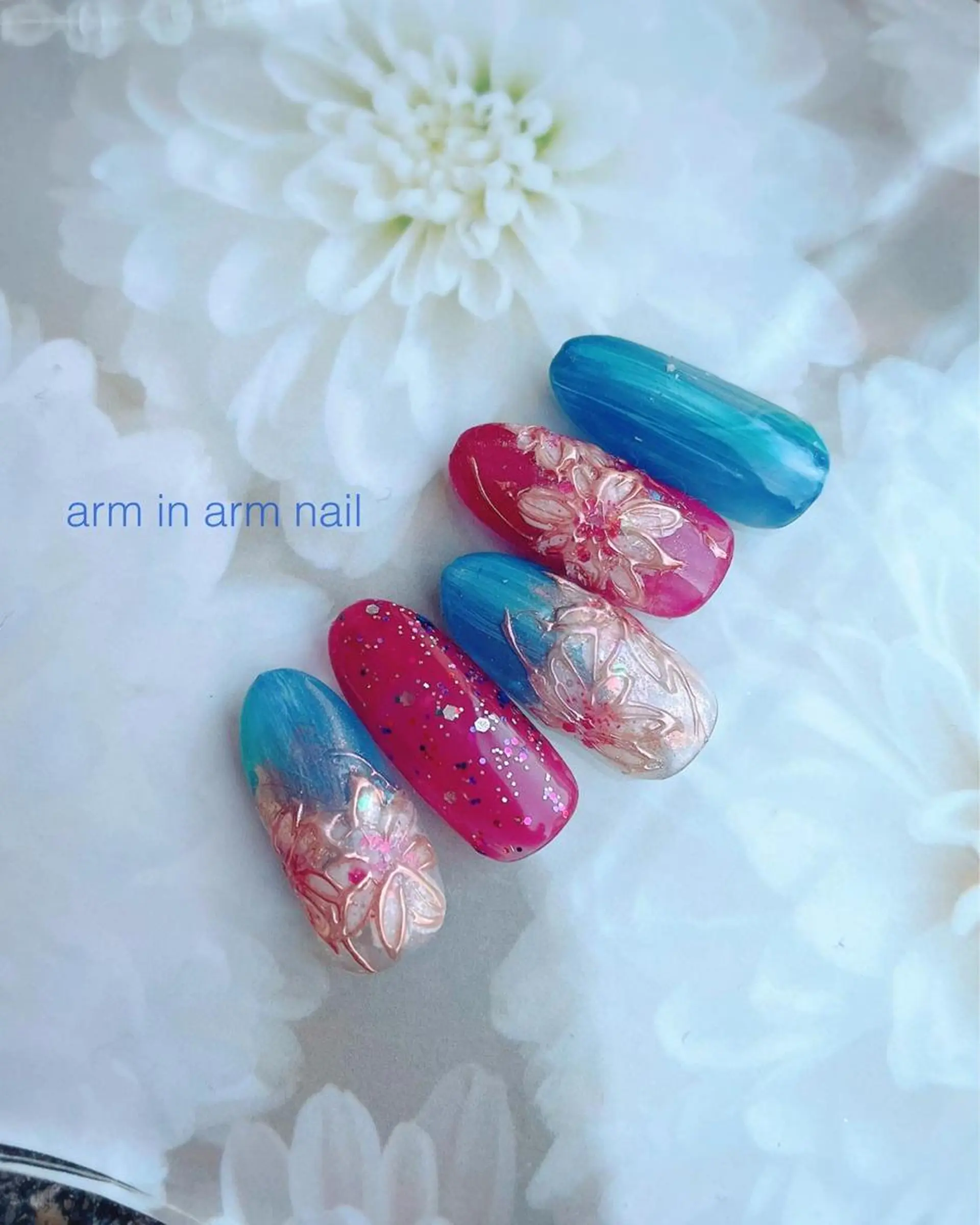 ネイル arm in arm ︎✿Yamamotoのマツエク・マツパデザイン