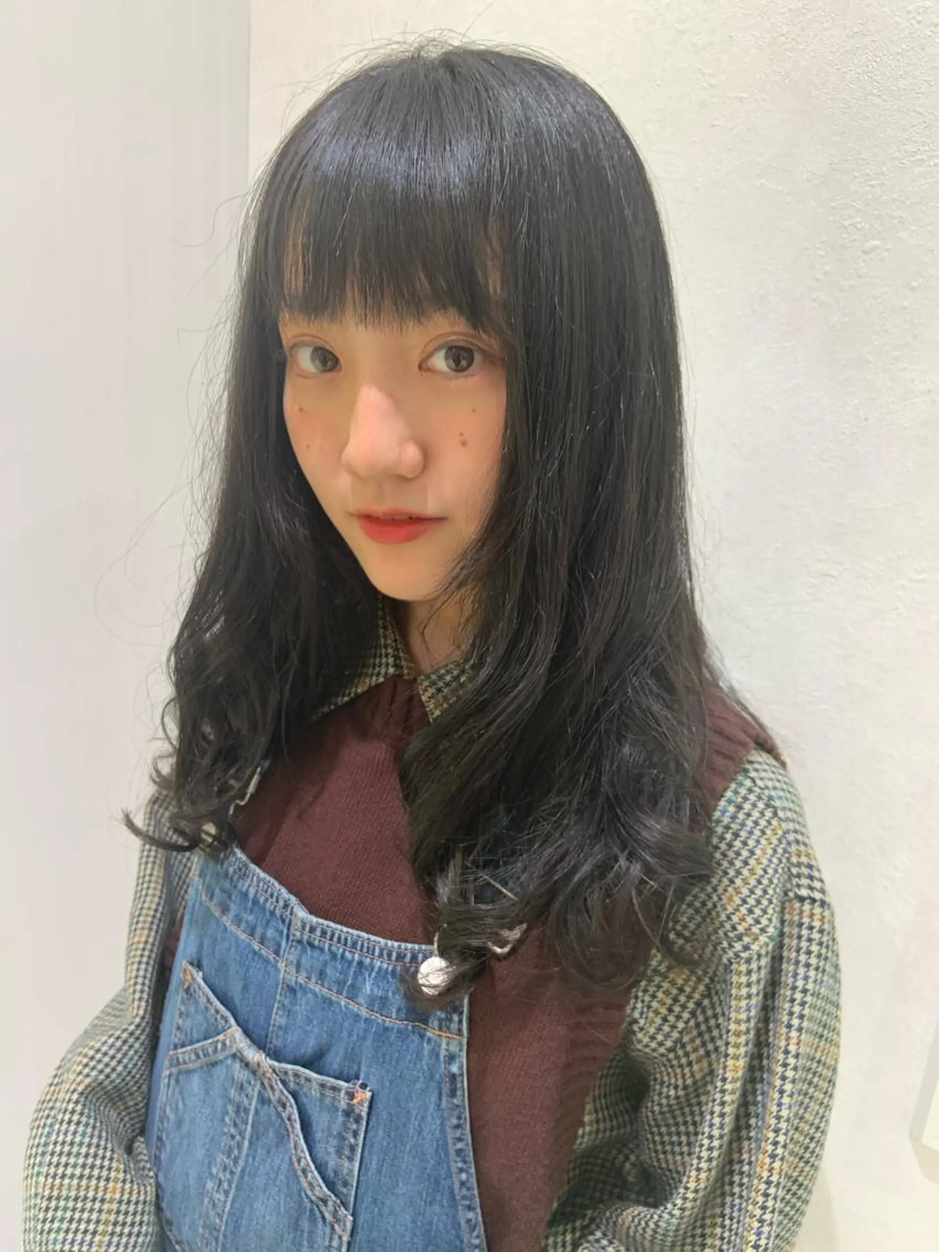 ロング パーマ ハイトーンカラー🤍 山下 優華のヘアスタイル