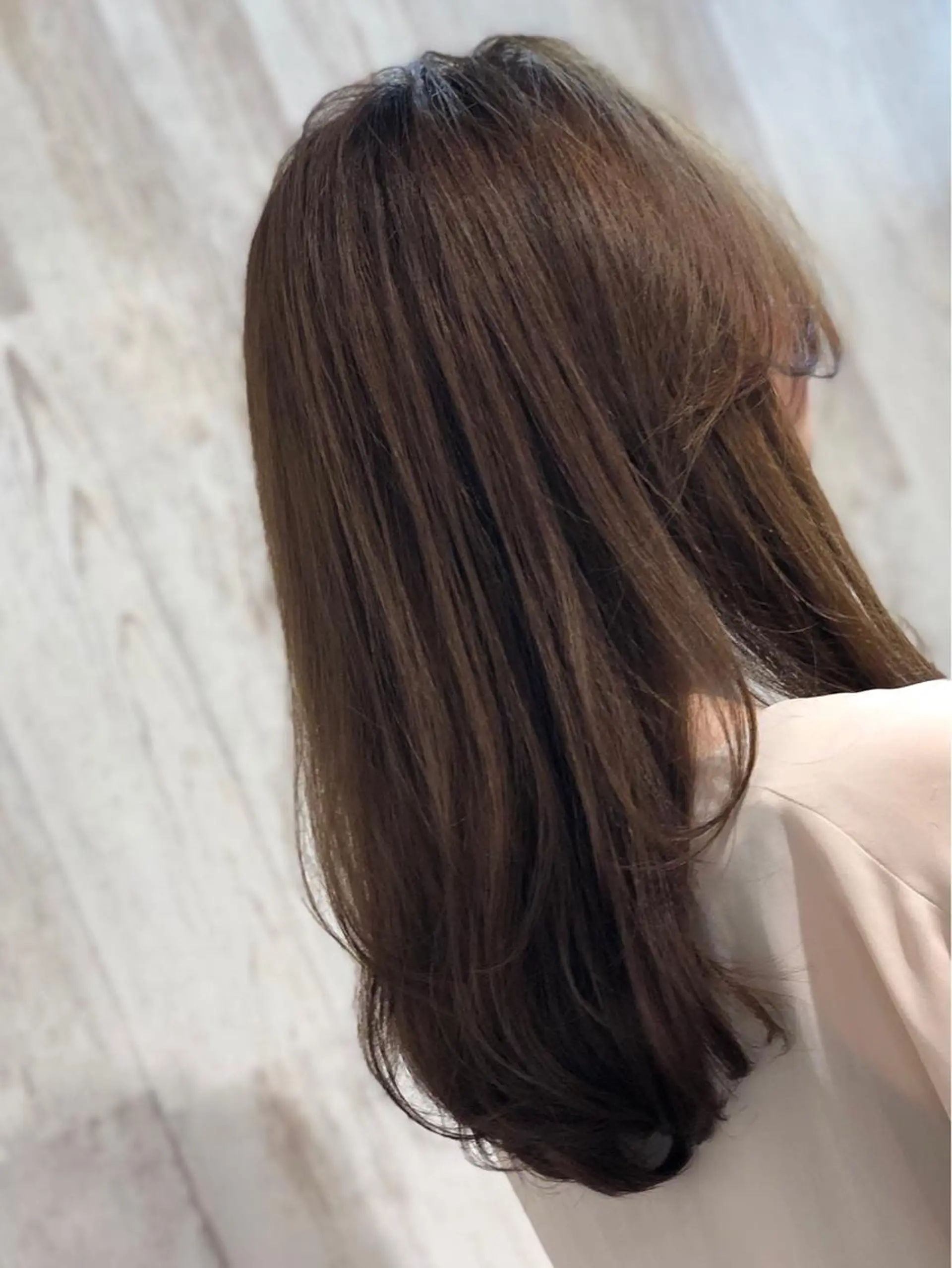 セミロング 大場 優のヘアスタイル