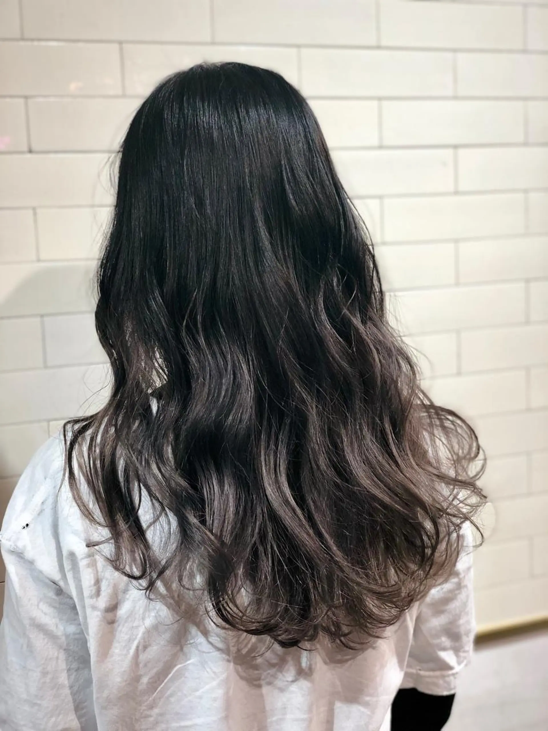 ロング 髪質改善⌇﻿透明感 カラー⌇﻿川上葵のヘアスタイル