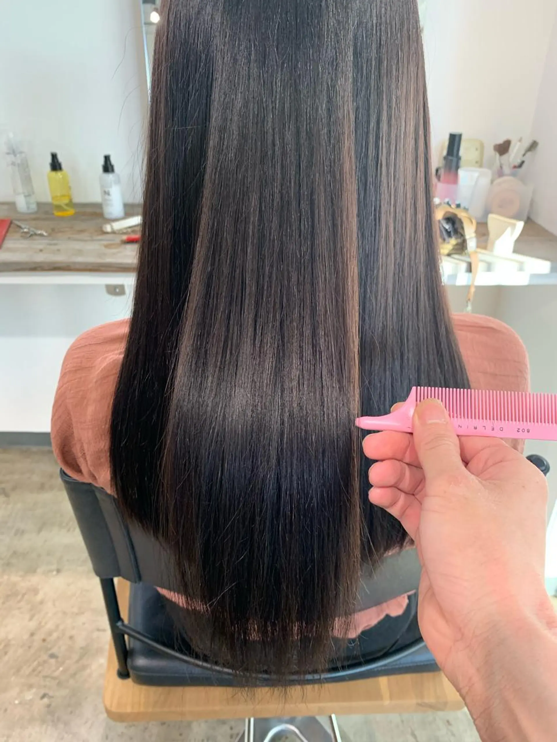 ミディアム カラー ✨艶ブリーチカラー ✨四ノ宮裕己のヘアスタイル