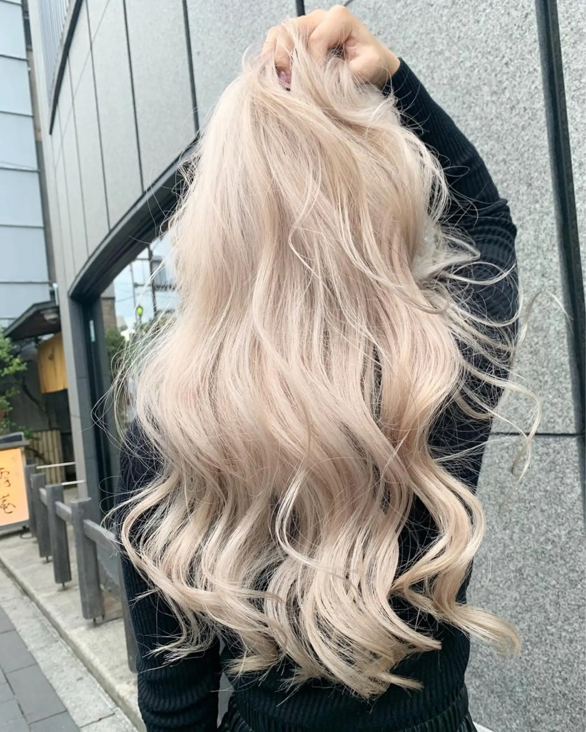 ロング カラー Selene hair 難波店のヘアスタイル