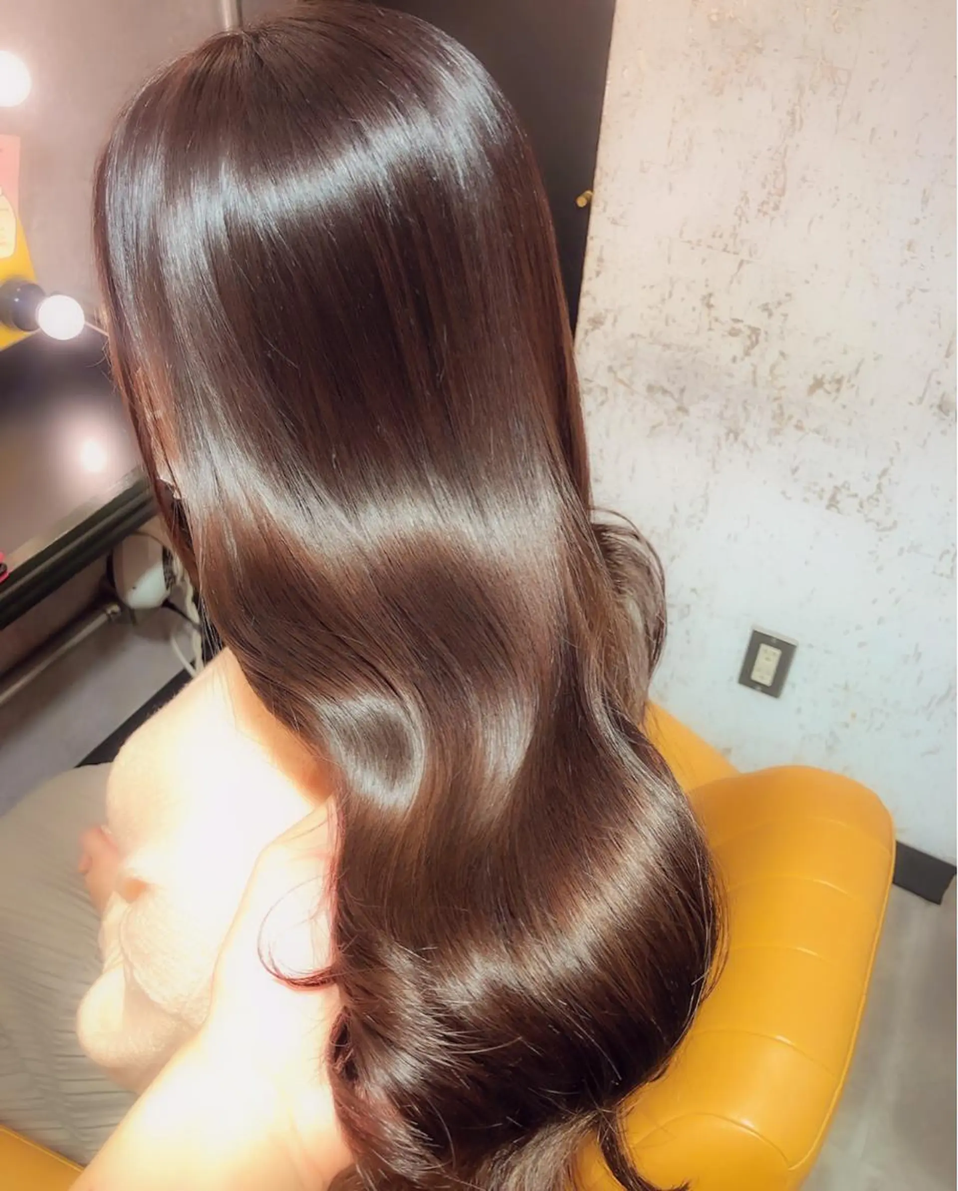 ミディアム カラー カット ヘアカラー トリートメント 🫧小顔顔周りカット レイヤー/縮毛/白倉のヘアスタイル