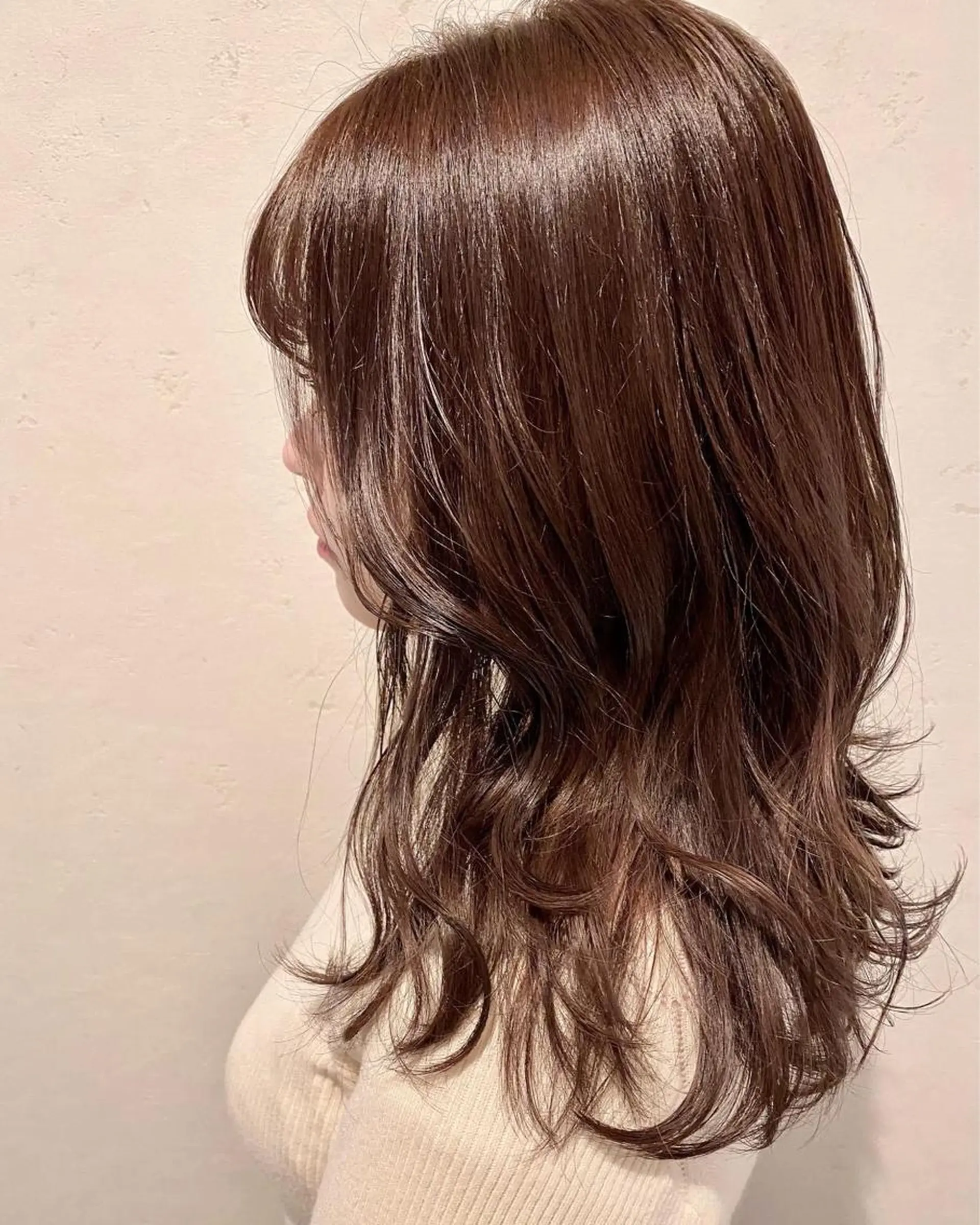 ミディアム カラー 伊藤 さやかのヘアスタイル