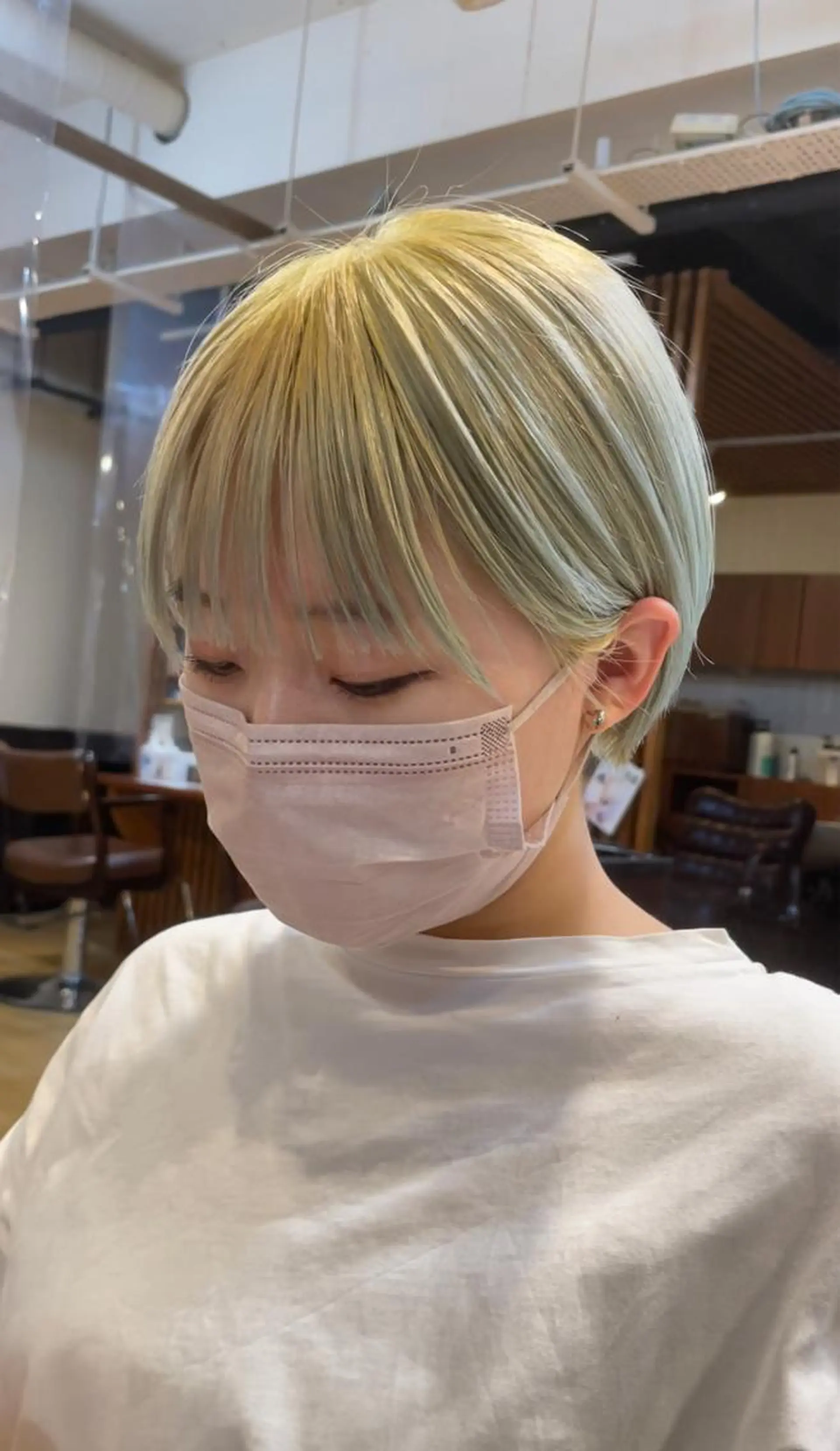 ショート カラー ブリーチ ケアブリーチ バレイヤージュ/ハイ ライト/庄司鉄平のヘアスタイル