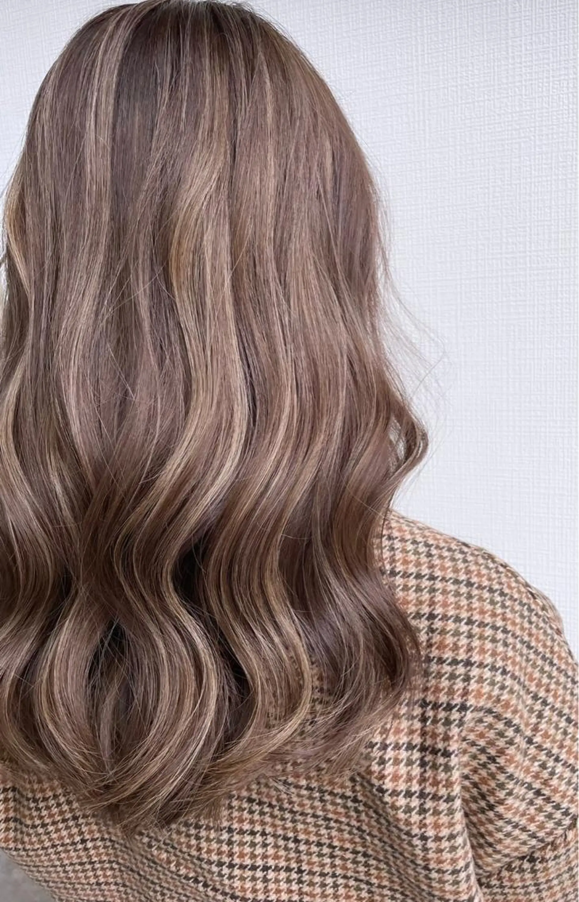 セミロング カラー ヘアカラー トリートメント Rover ローバーのヘアスタイル