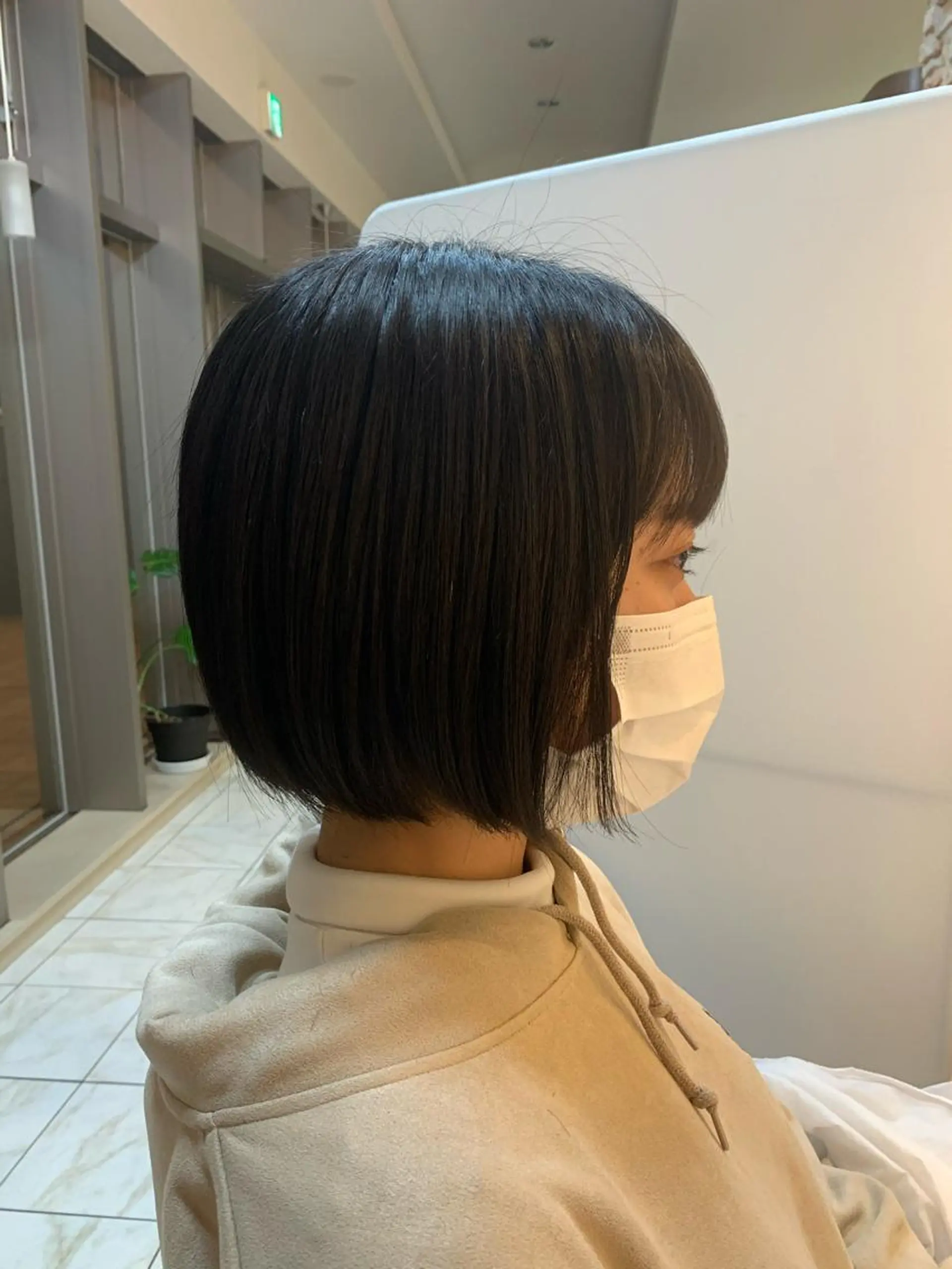 ショート 千葉 香奈のヘアスタイル