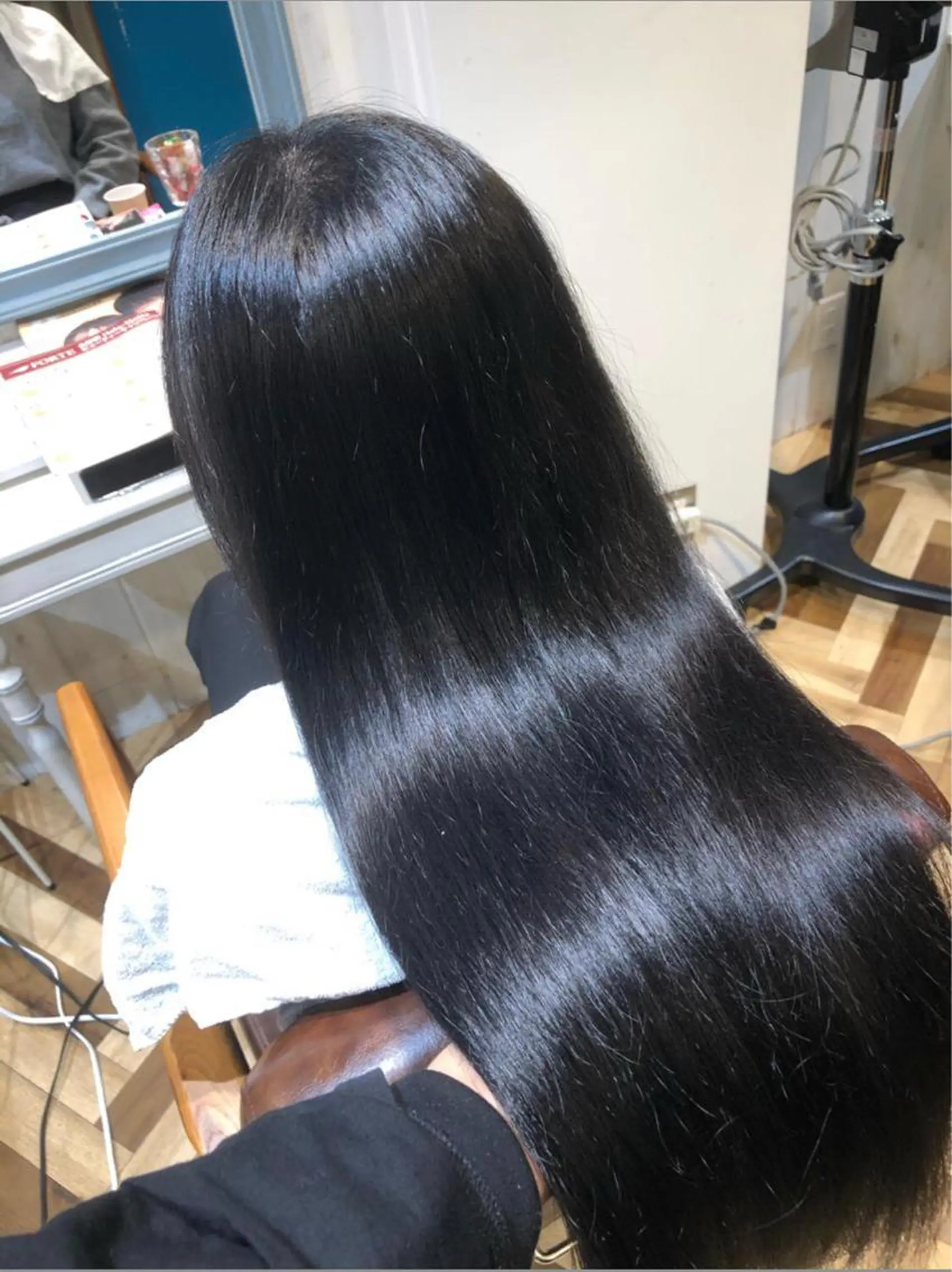 カラー ヘアアレンジ 海外レイヤー鯉渕 【海外風メンズも◎】のヘアスタイル