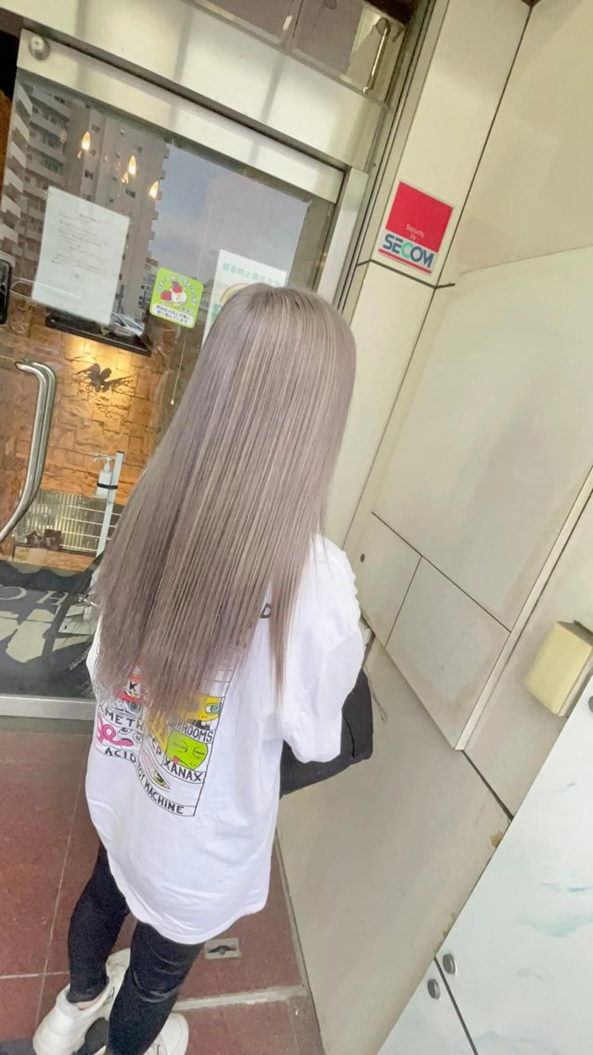 セミロング カラー ヘアアレンジ ブリーチ PSY【サイ】 /池袋/RYUSEIのヘアスタイル