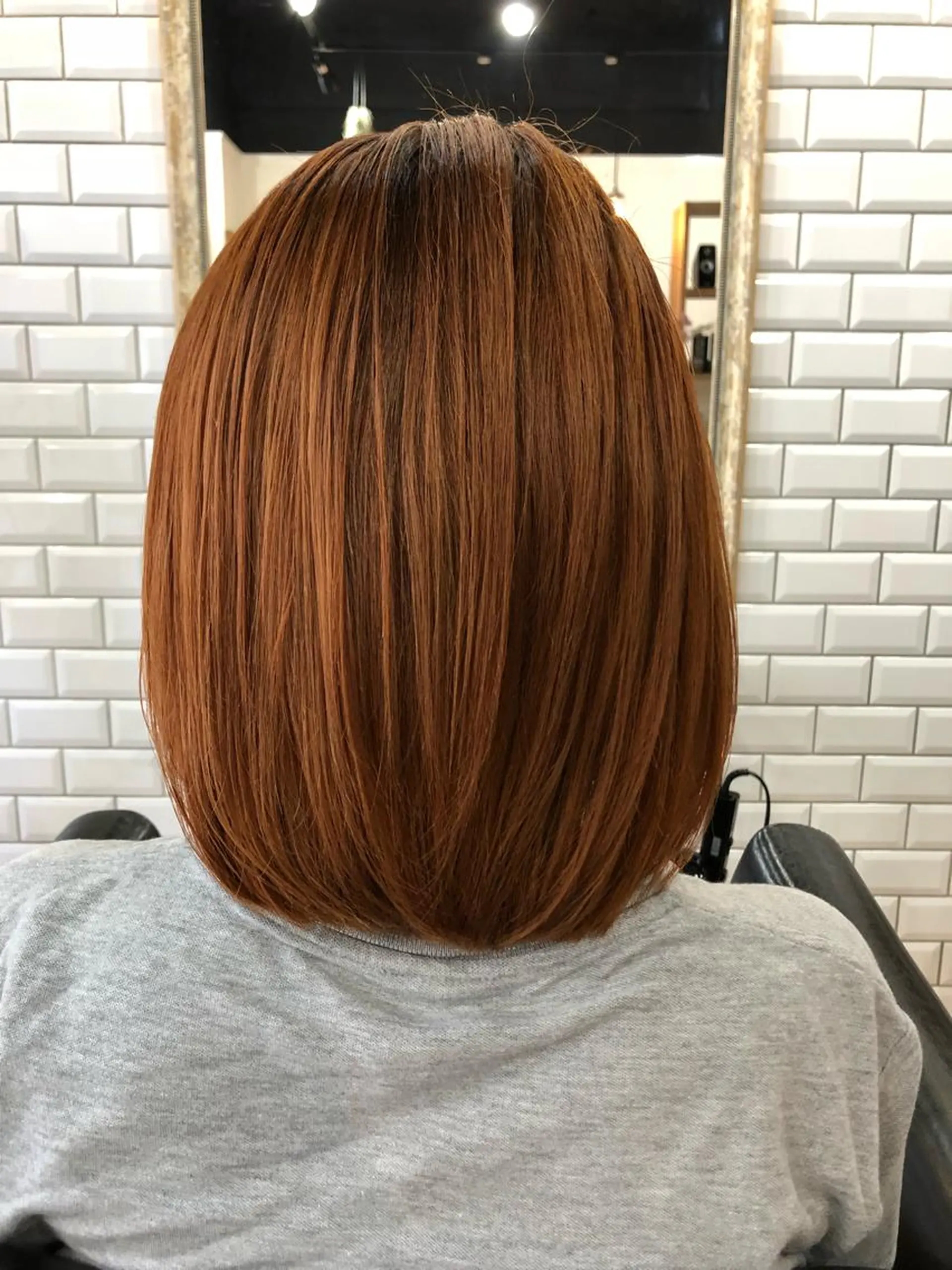 ミディアム カット ヘアカラー トリートメント 橋本 敬介のヘアスタイル