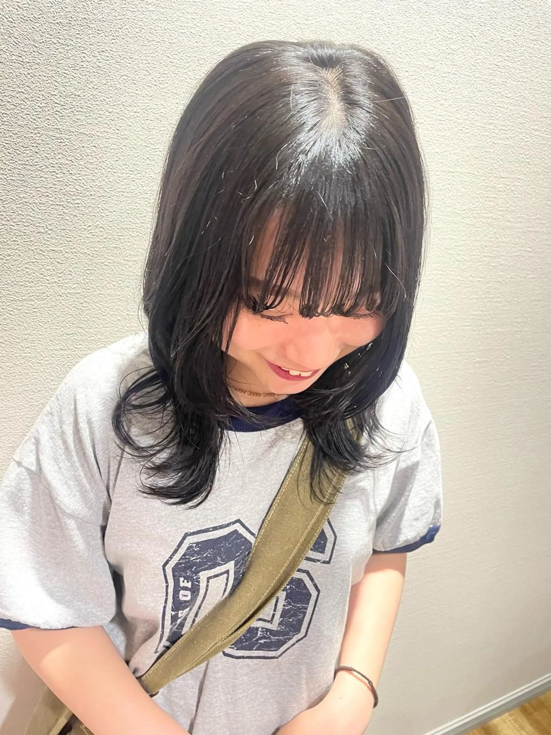 ミディアム ベージュ/透明感/ 桃子🎀のヘアスタイル