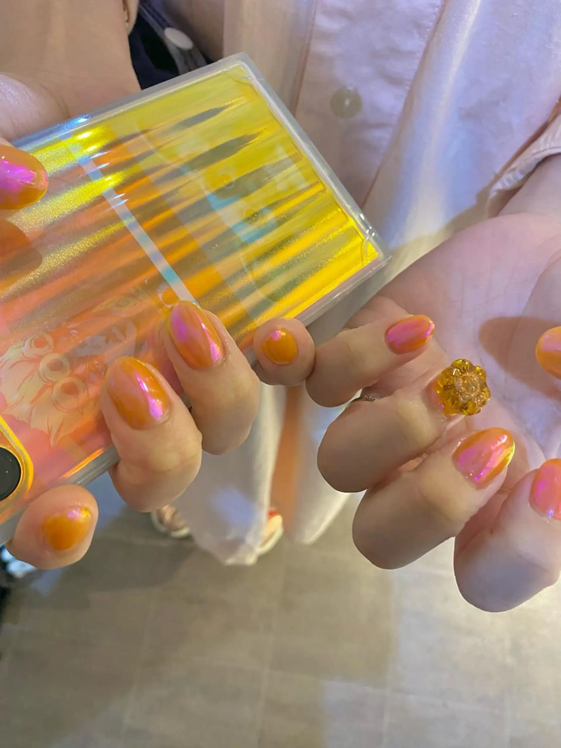 ネイル オーロラネイル フラッシュネイル JurerEye☆ Marikoのネイルデザイン