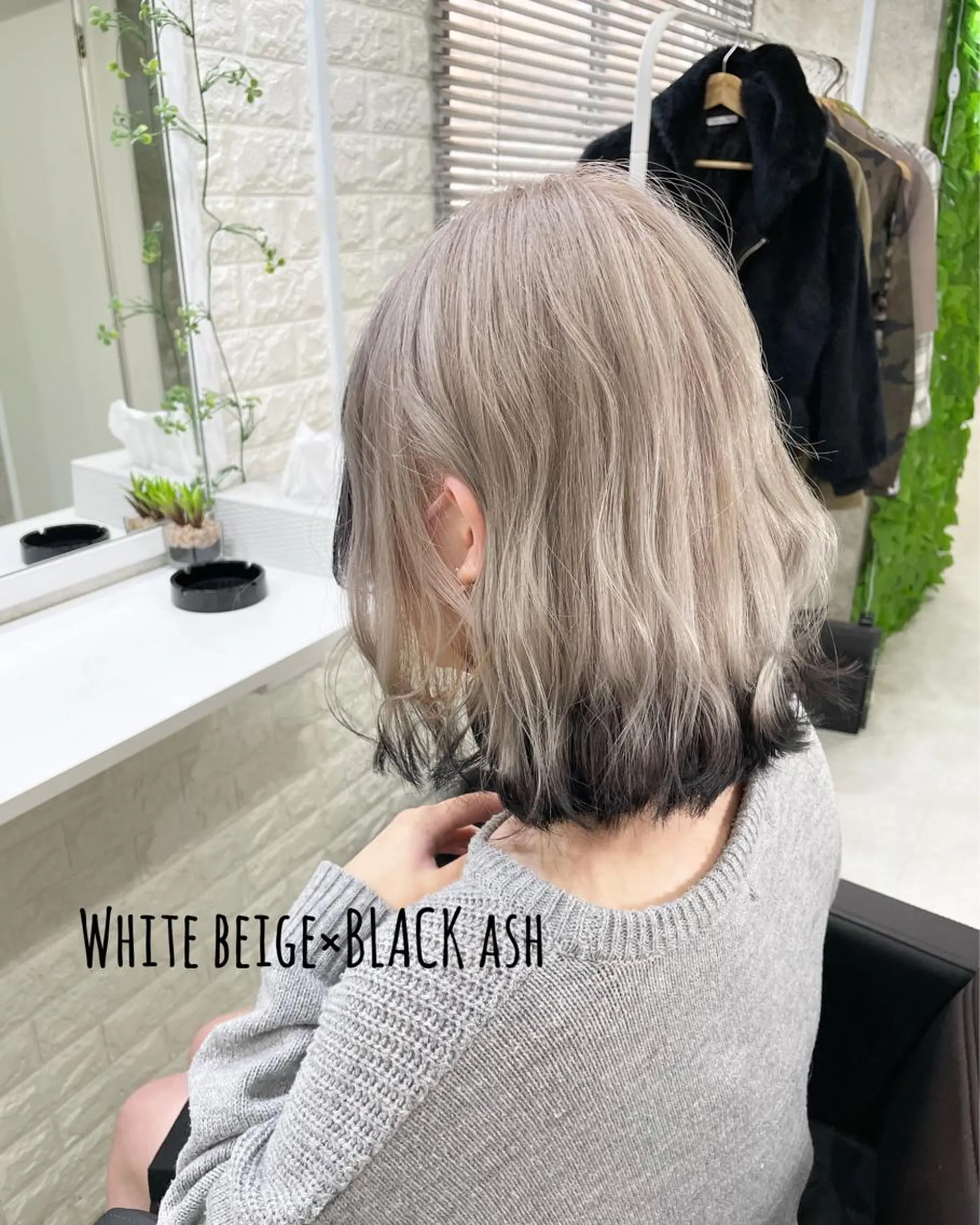 ショート カラー アッシュ ベージュカラー 黒髪 デザインカラー ハイトーンカラー ヘアカラー トリートメント にしき さんのヘアスタイル