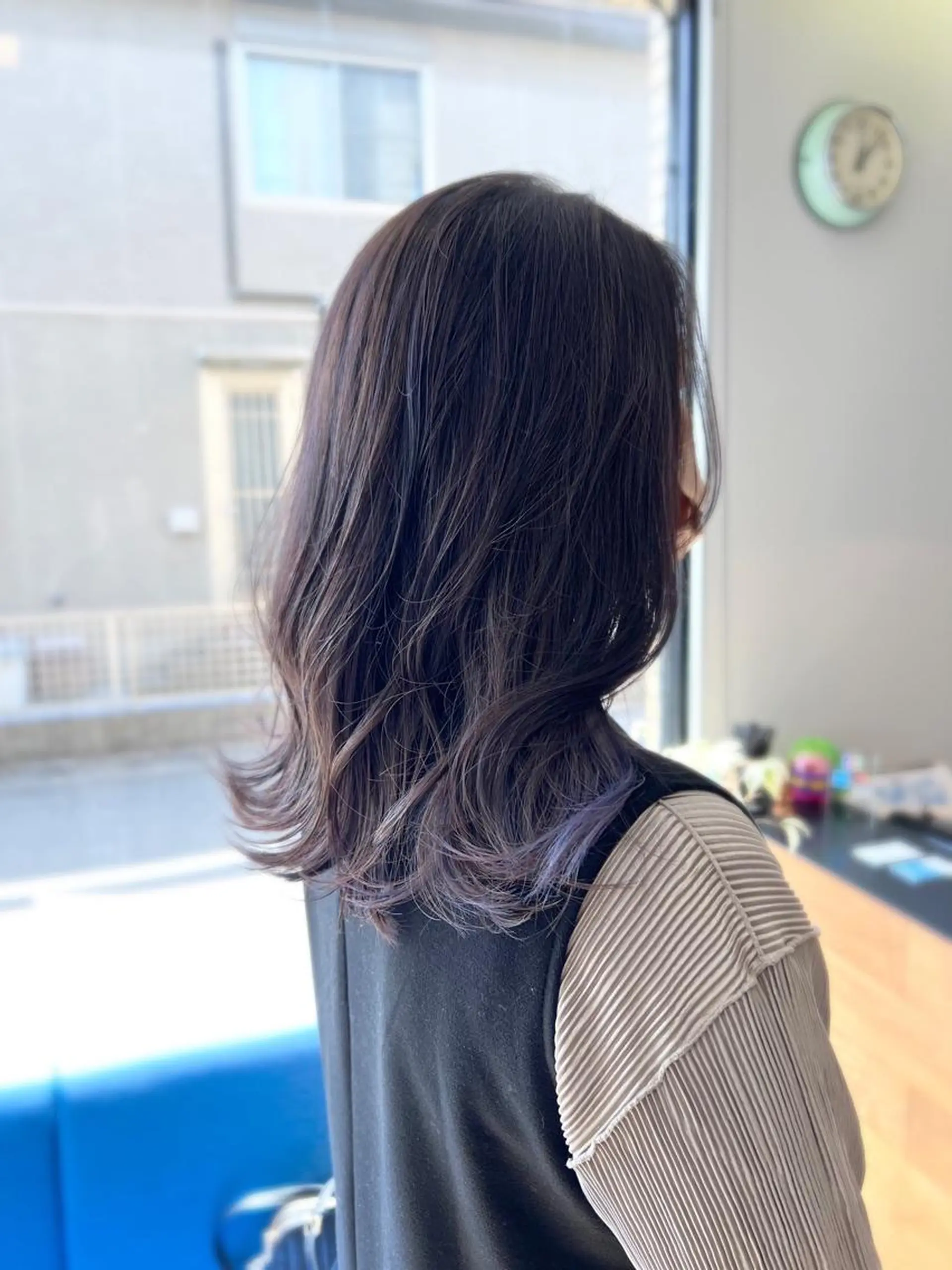 カラー ベージュカラー ラベンダーカラー 堀 望美のヘアスタイル